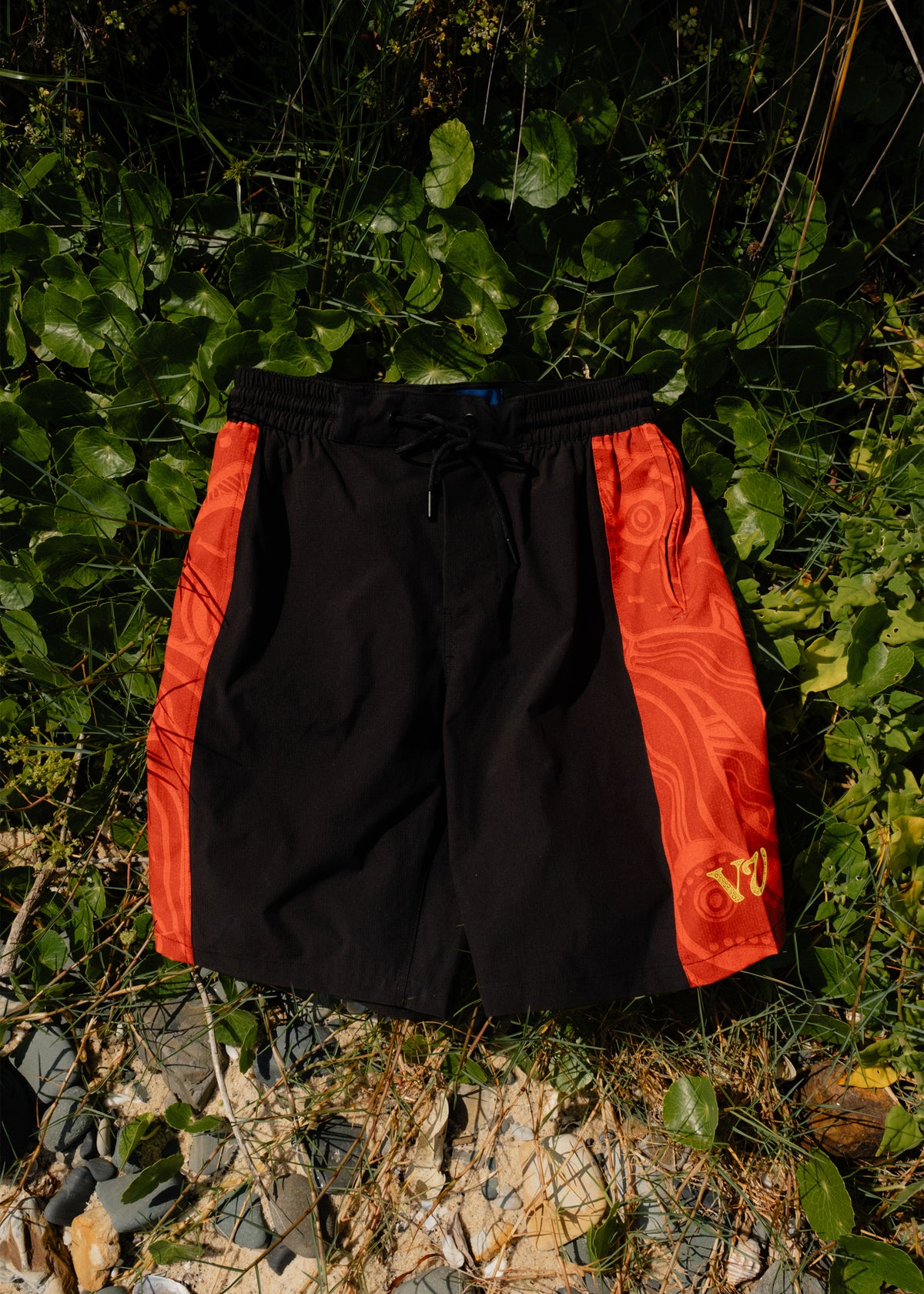 SERPENT DAILY GRIND 20" SHORT : BLACK