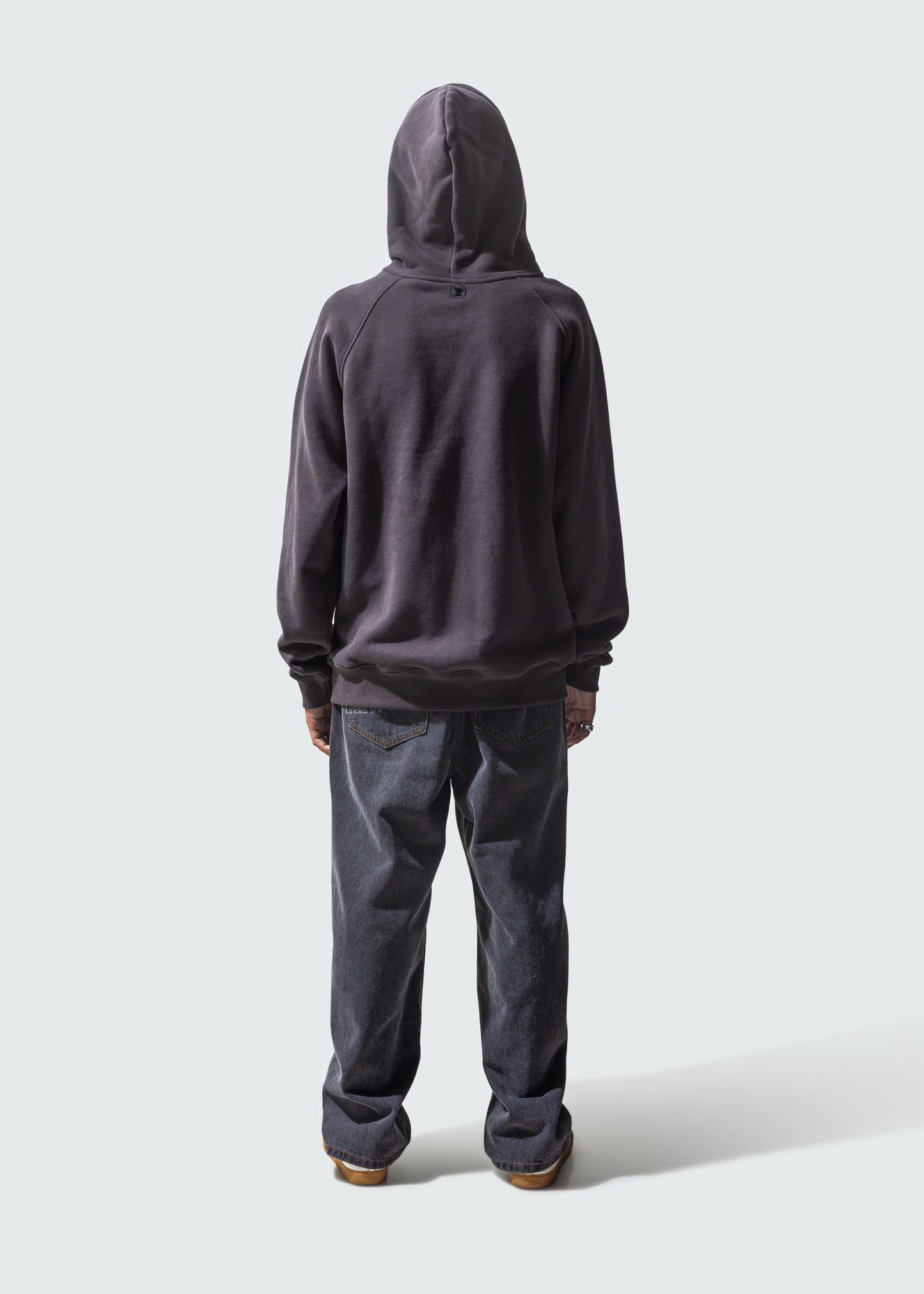 BOARDER FZ HOOD : PIGMENT BLACK