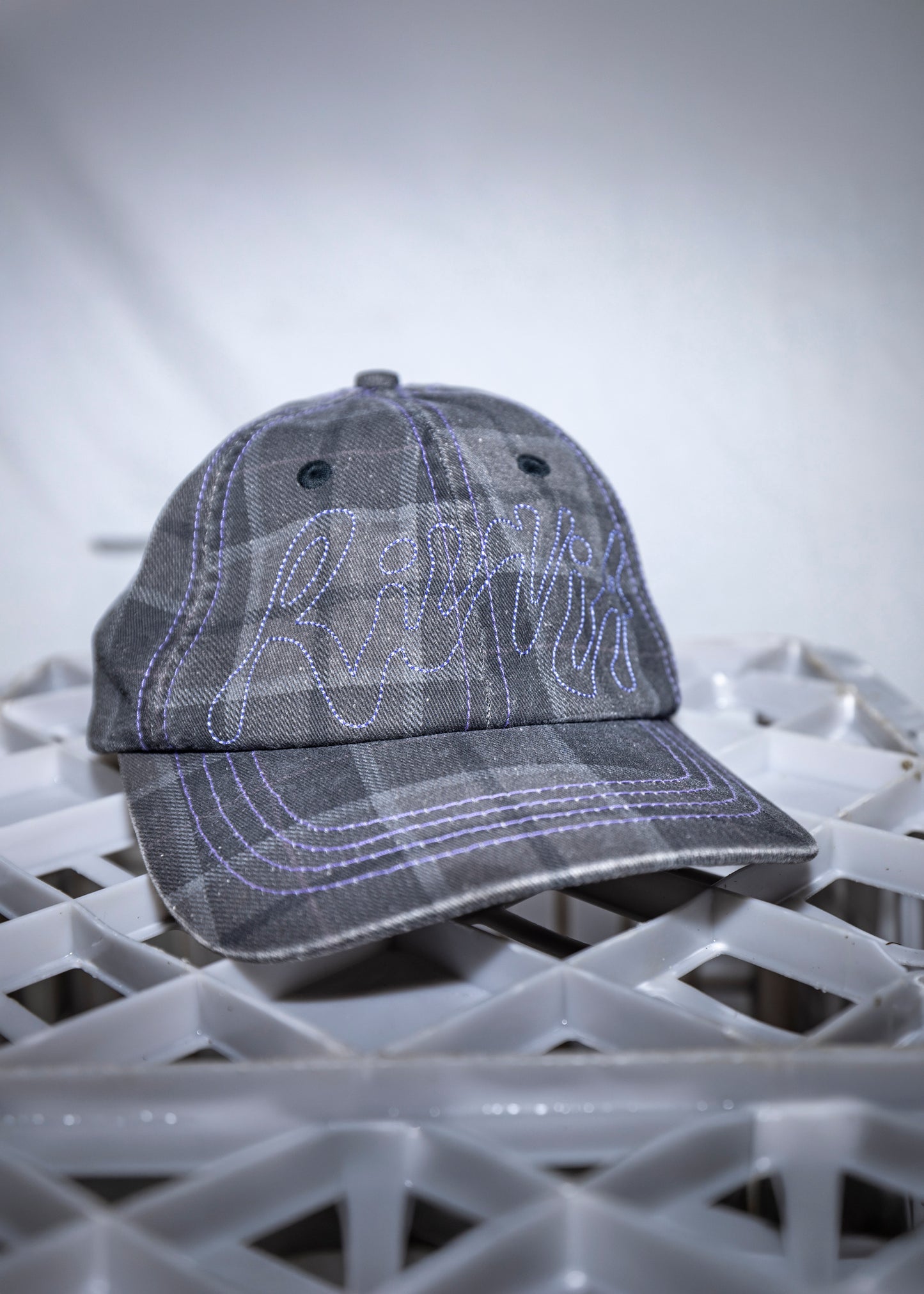 GRAF CHECK CAP : BROWN BLACK PLAID