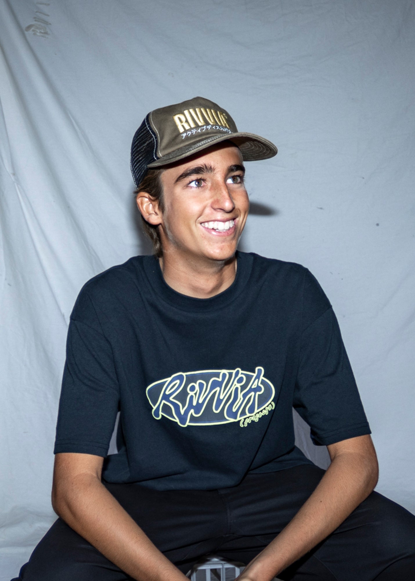 PACK TRUCKER CAP : ARMY BLACK