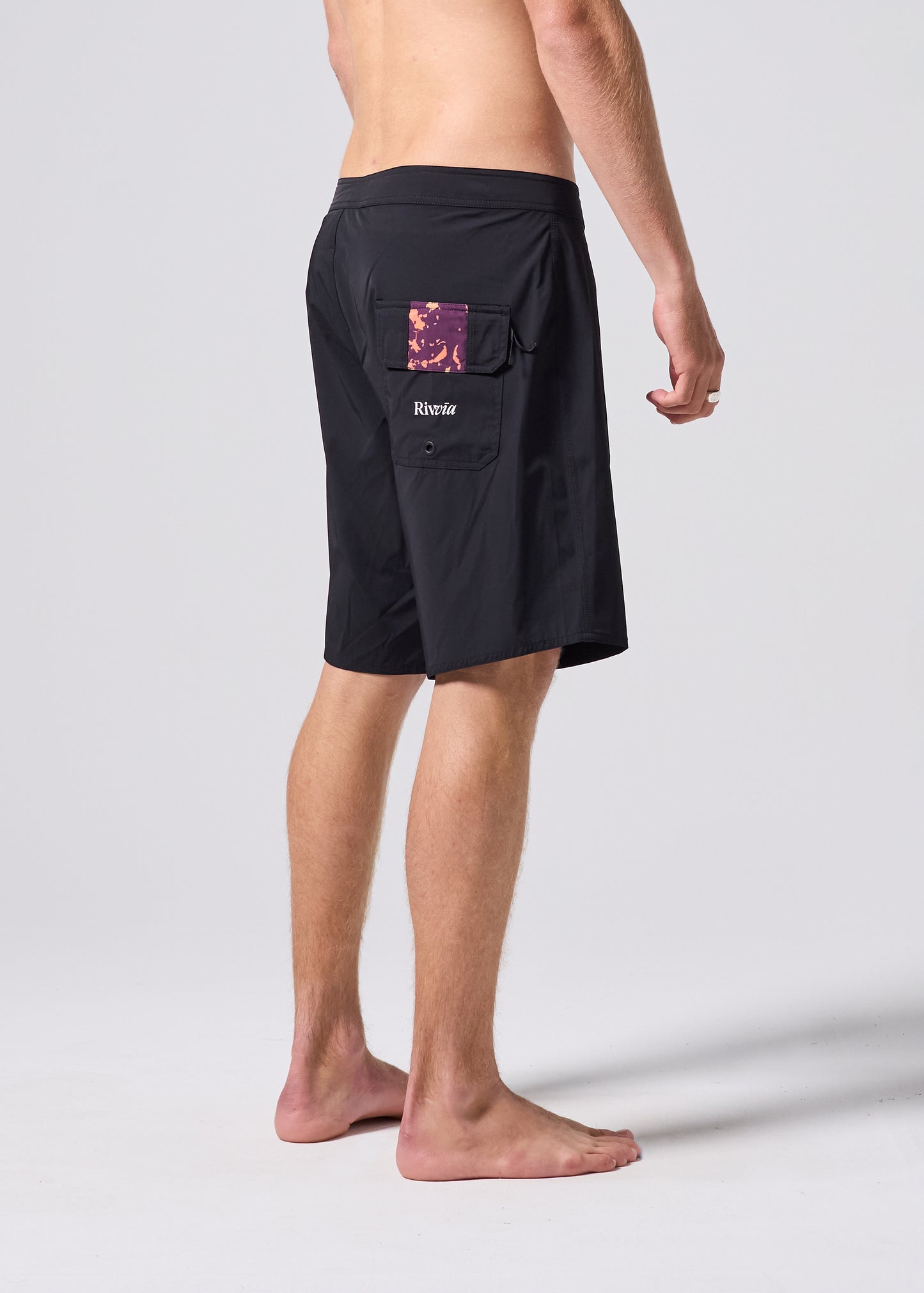 STEREO 19" DECORATIVE TRUNK : BLACK ORANGE