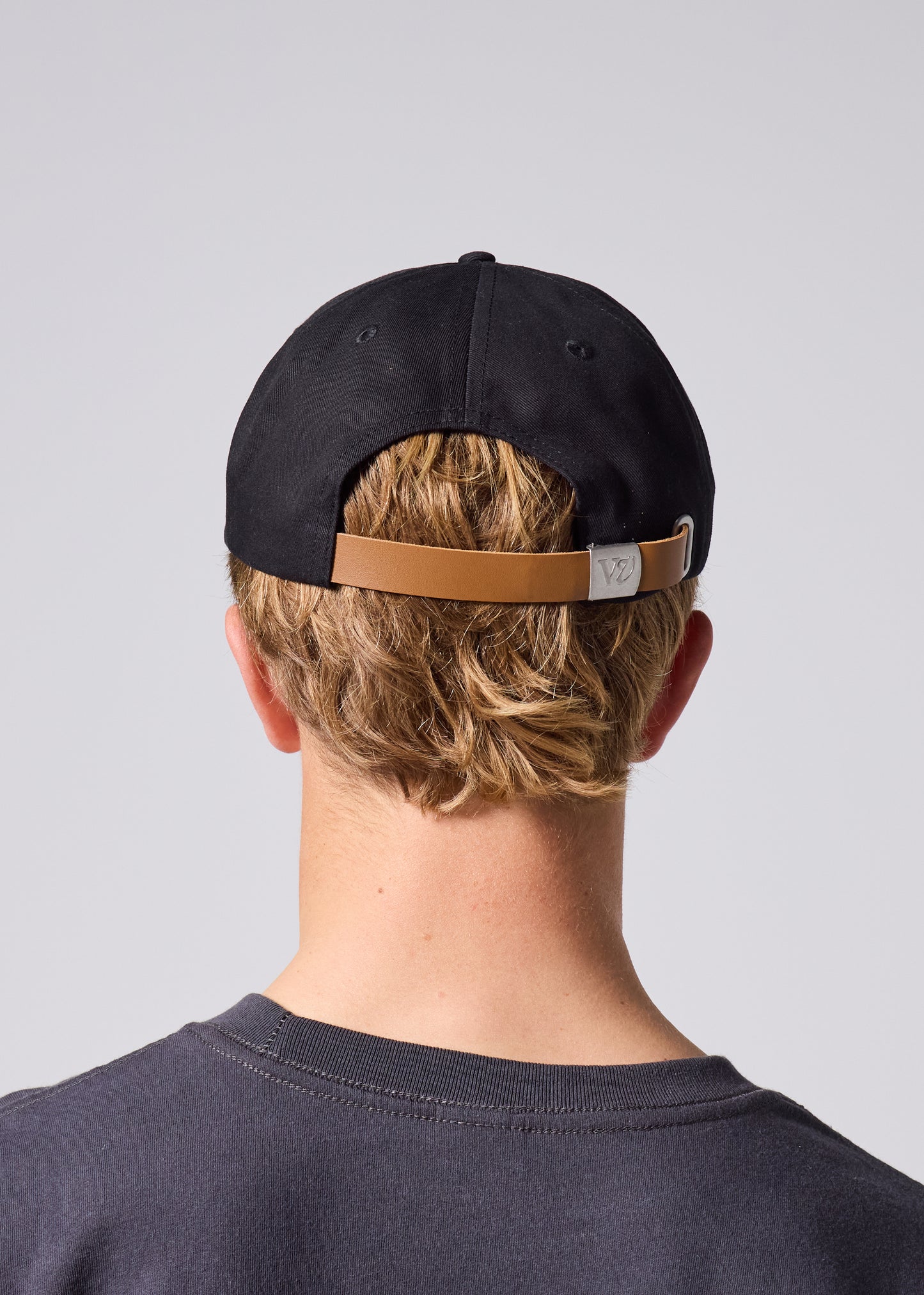 DIMENSION CAP : PIGMENT BLACK