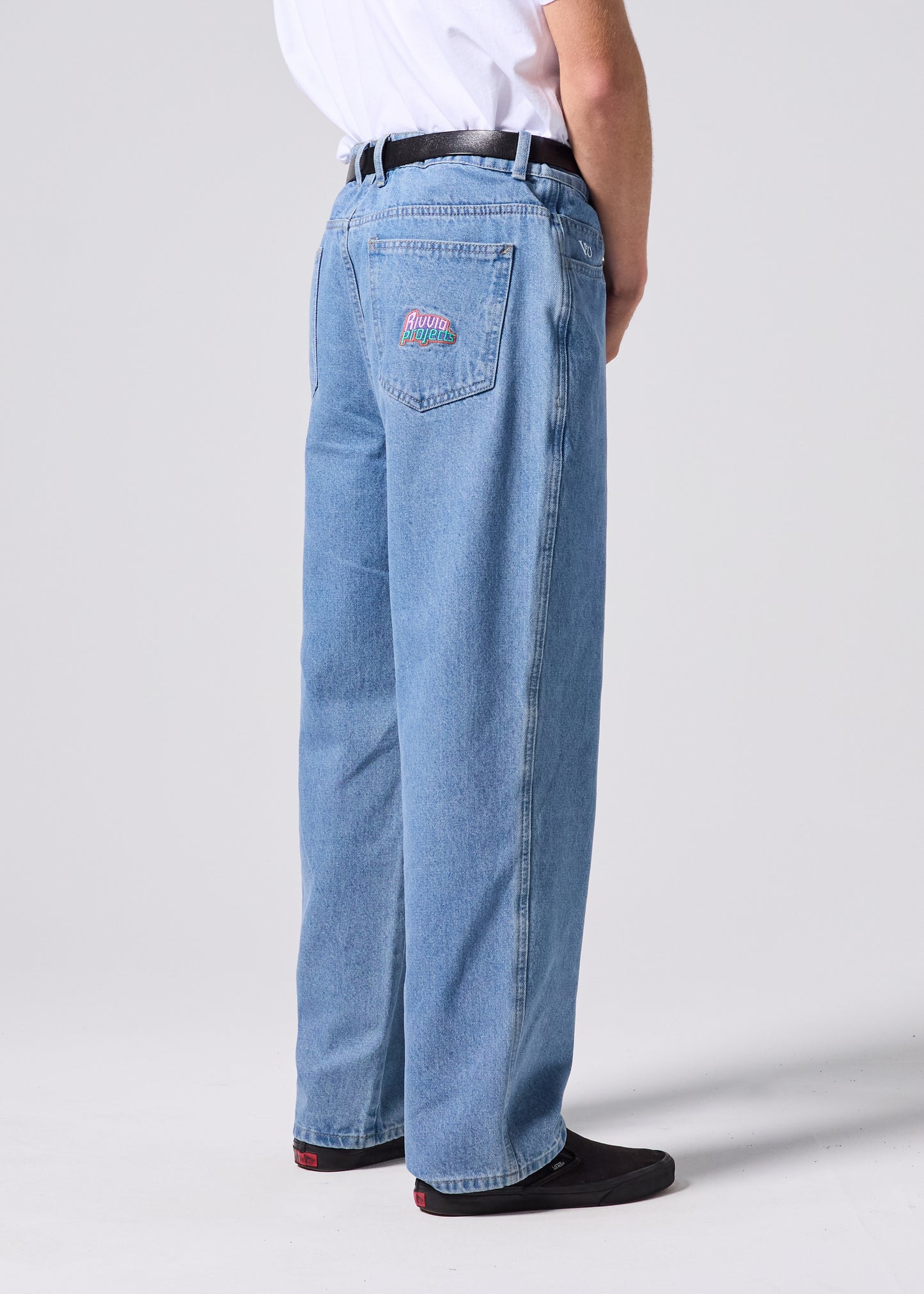 VV DENIM PANT : WORN BLUE