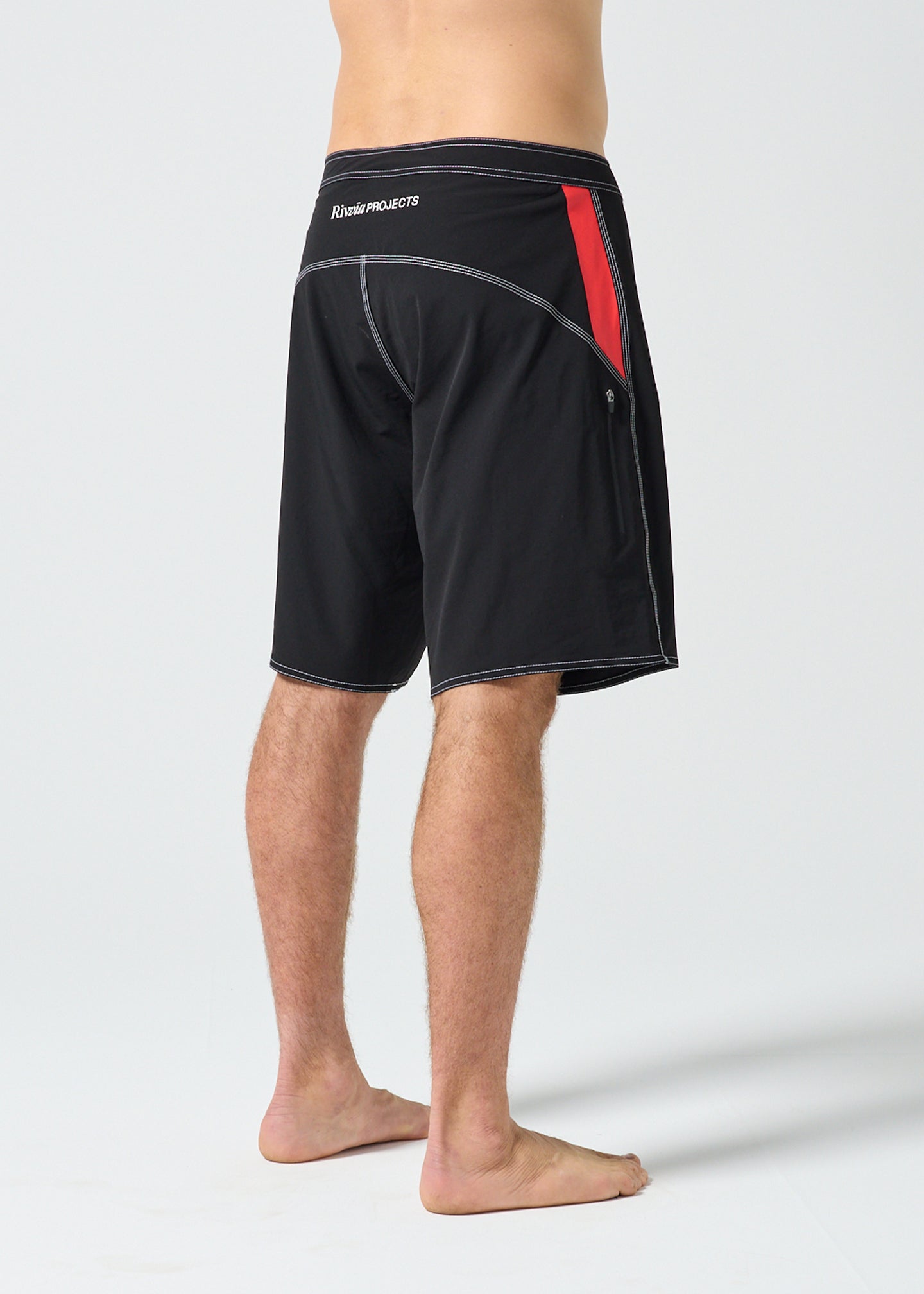 FREQUENCY 21" GRID TRUNK : BLACK/RED