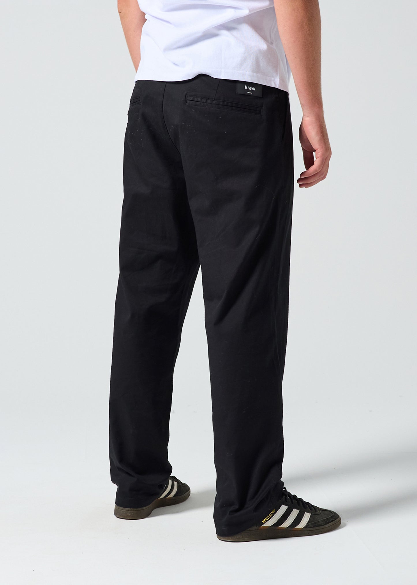 JW CHINO PANT : BLACK