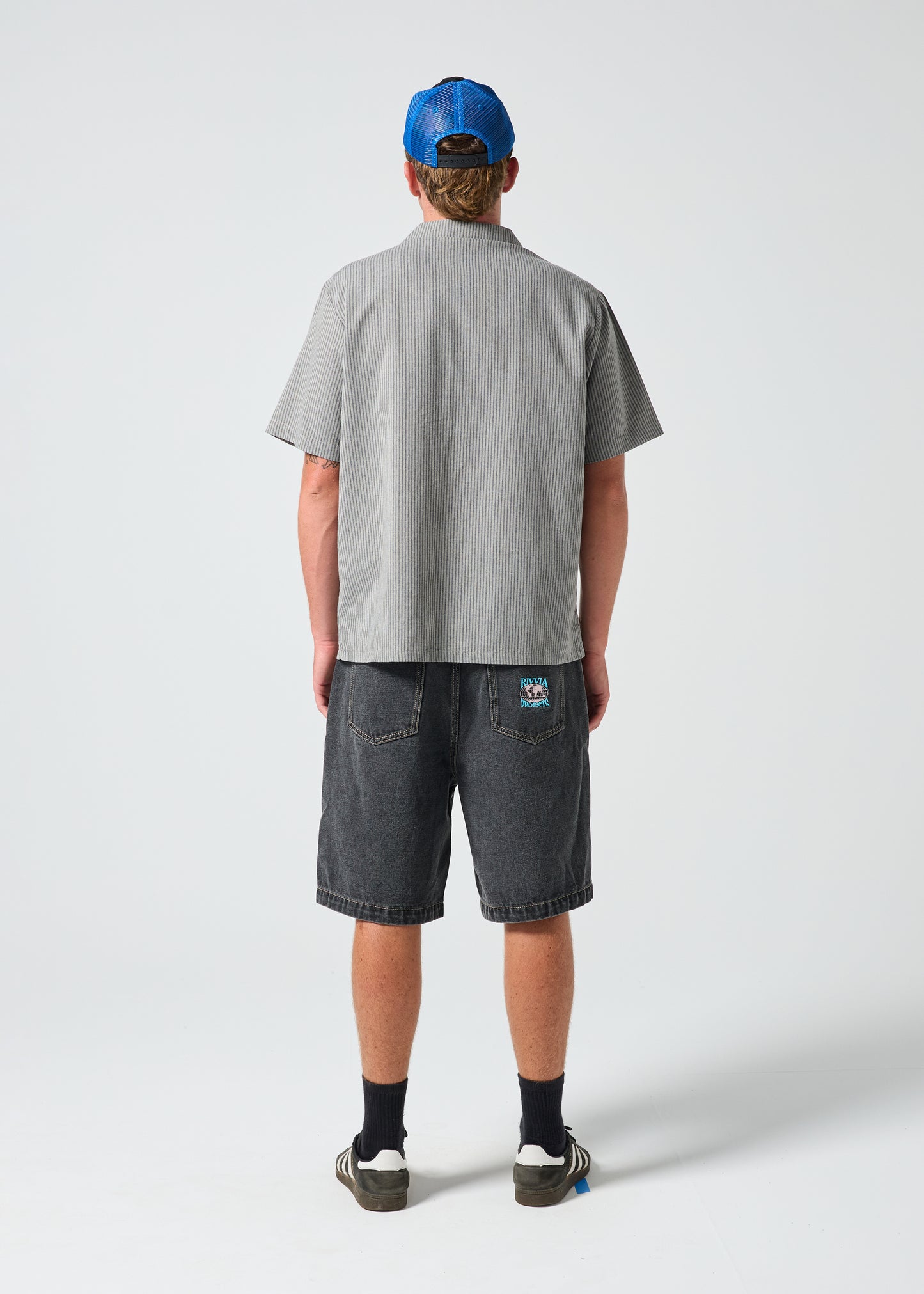 VV STATION SHIRT : WHITE GREY