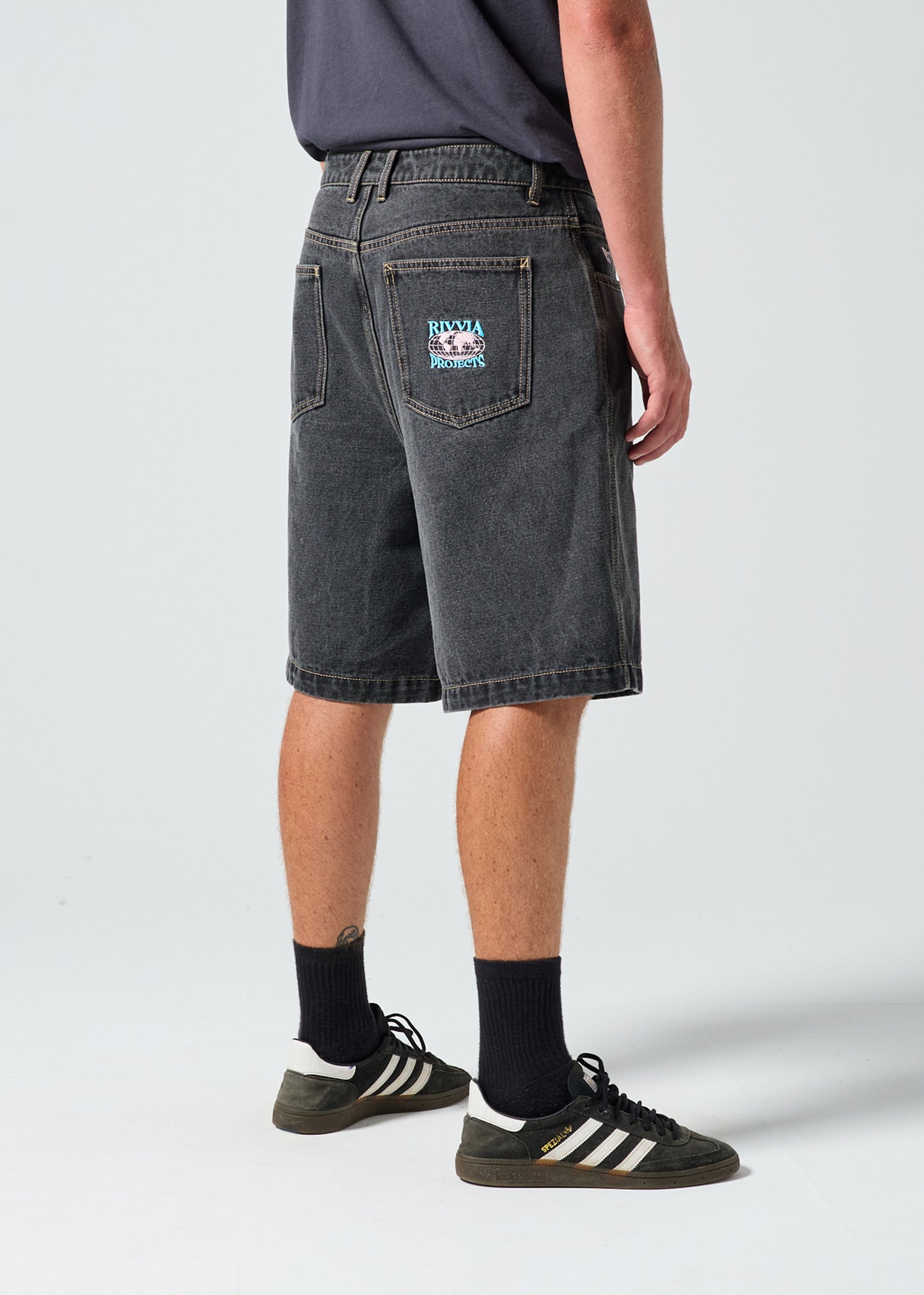 WORLD SERIES DENIM SHORT : BLACK