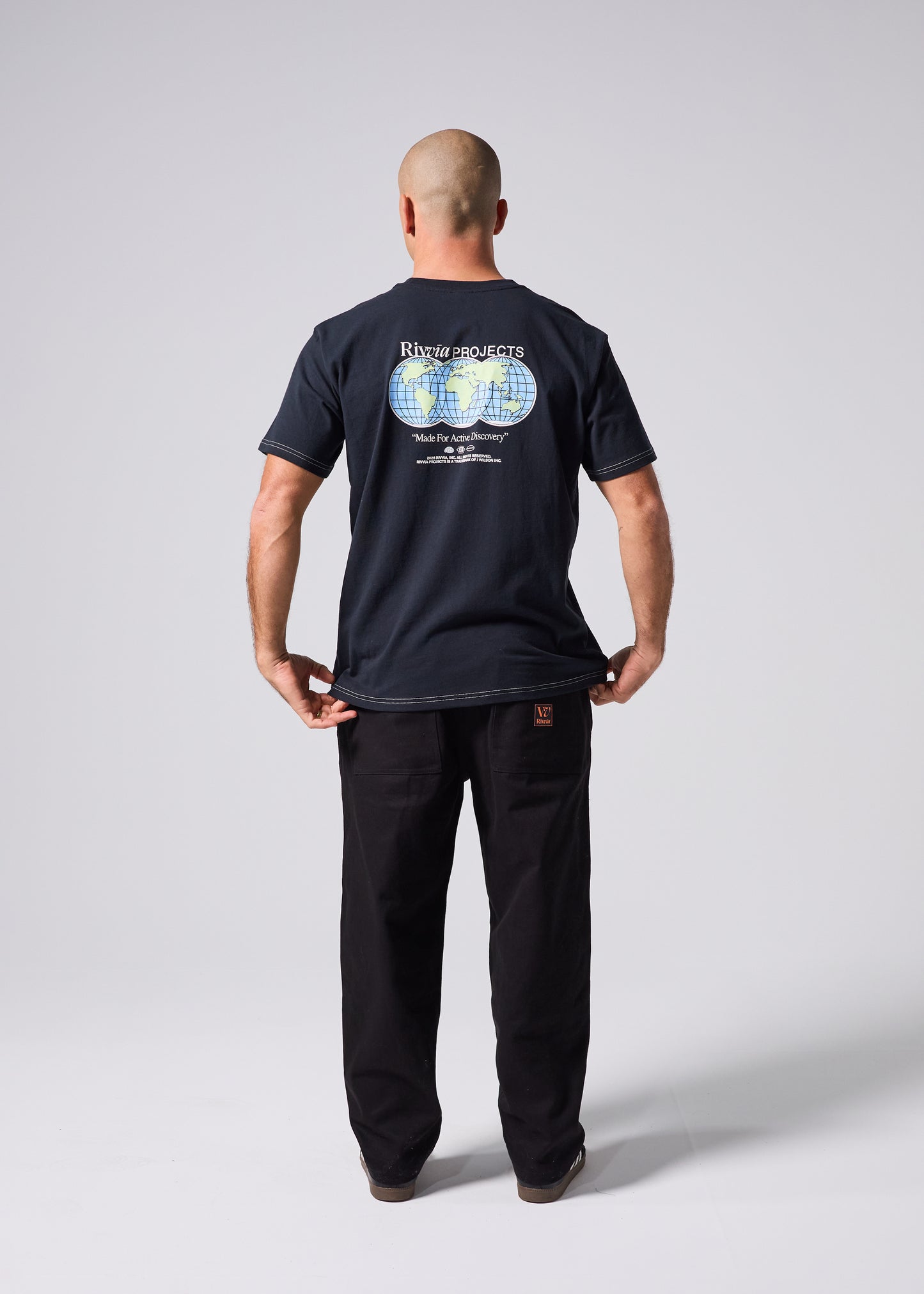 WORLD CONNECTION T-SHIRT : BLACK