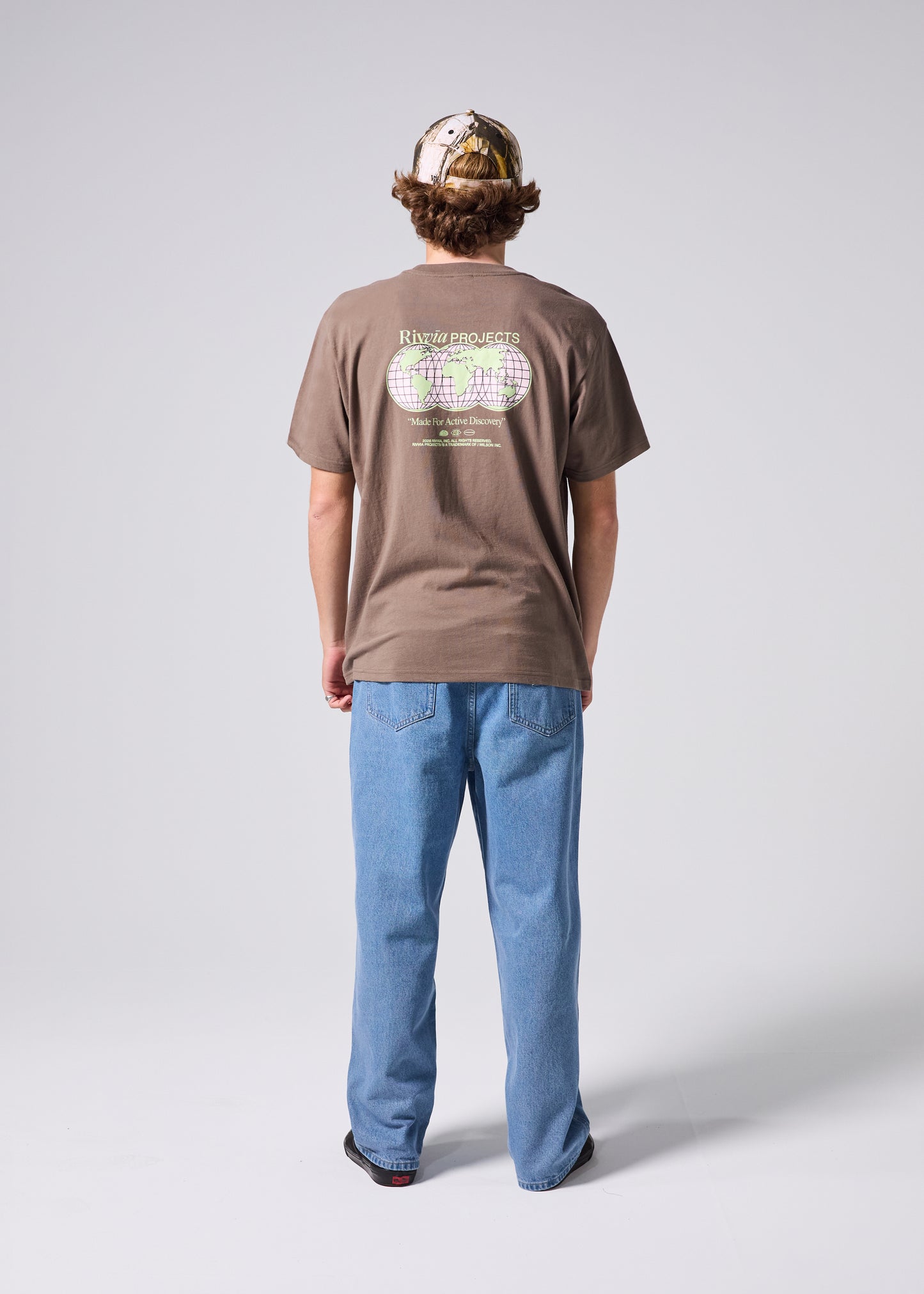WORLD CONNECTION T-SHIRT : BROWN
