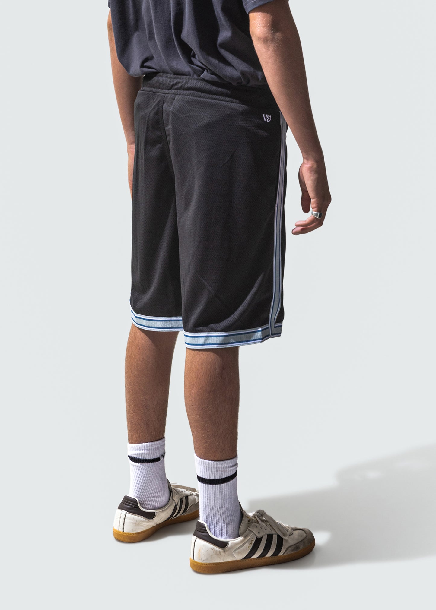 VV MESH SHORT : BLACK