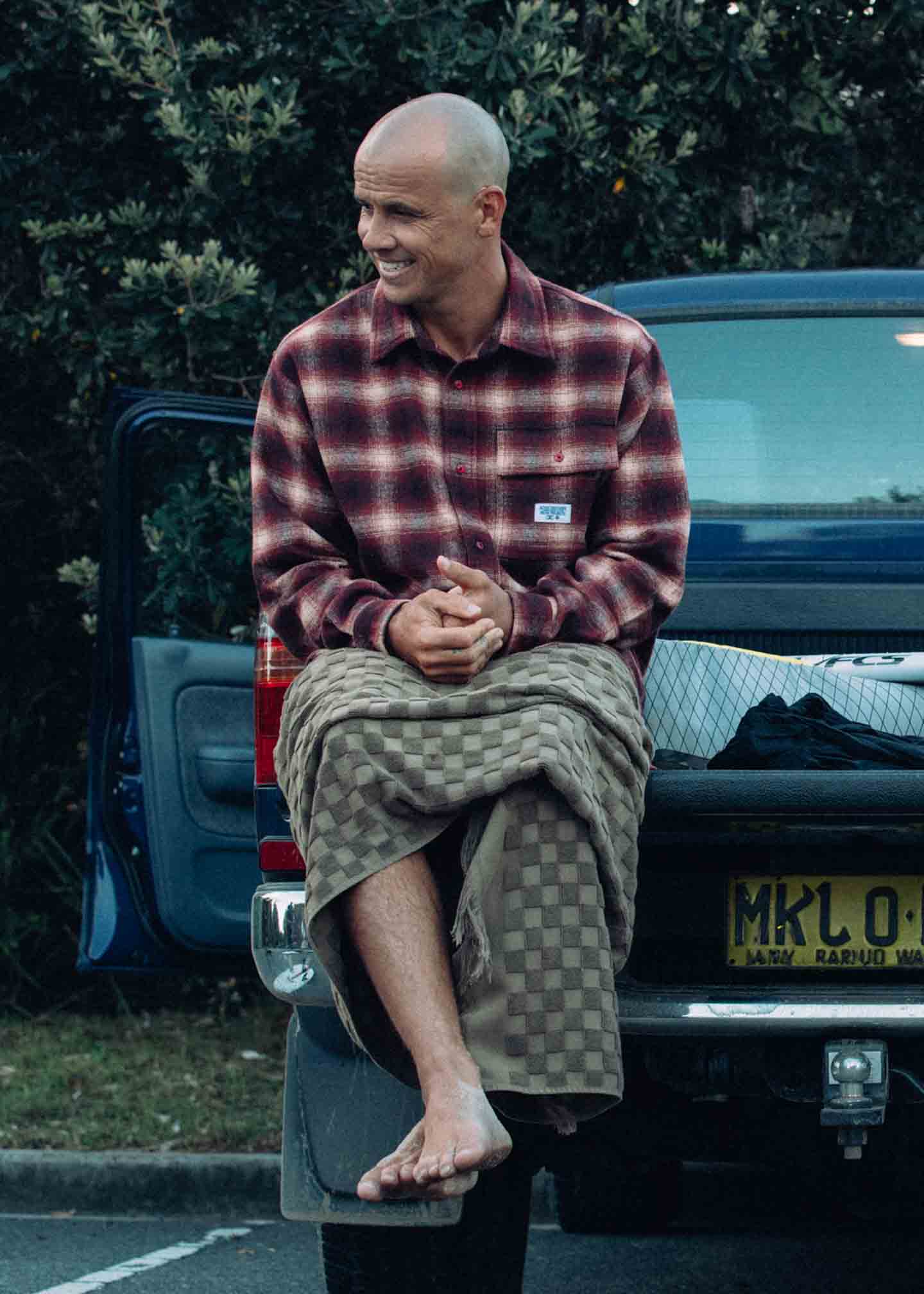 OFF TRACK CHECK LS SHIRT : RED WASH