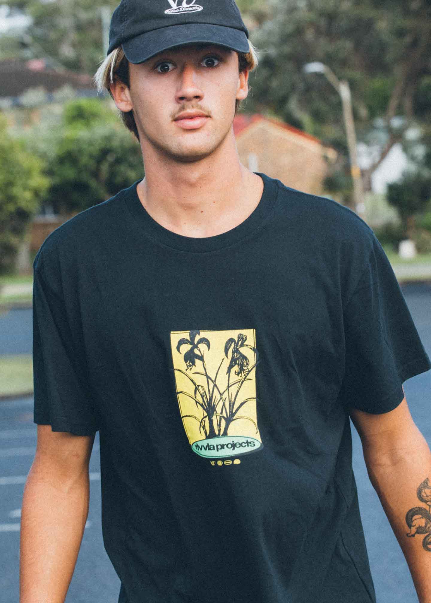 BLOOM T-SHIRT : BLACK