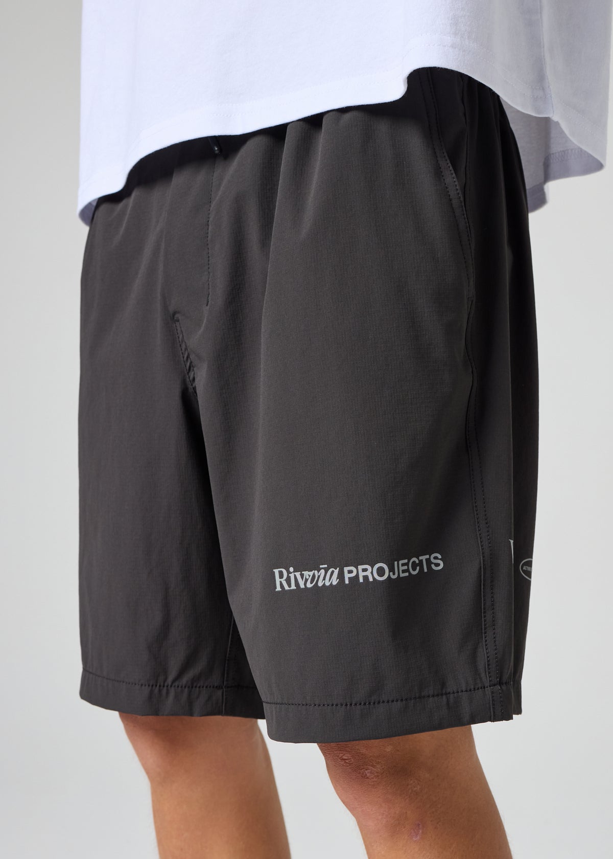 DAILY RIDE SHORTS : CHARCOAL