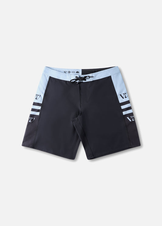 DISCLOSURE 20" TRUNK : BLACK BLUE