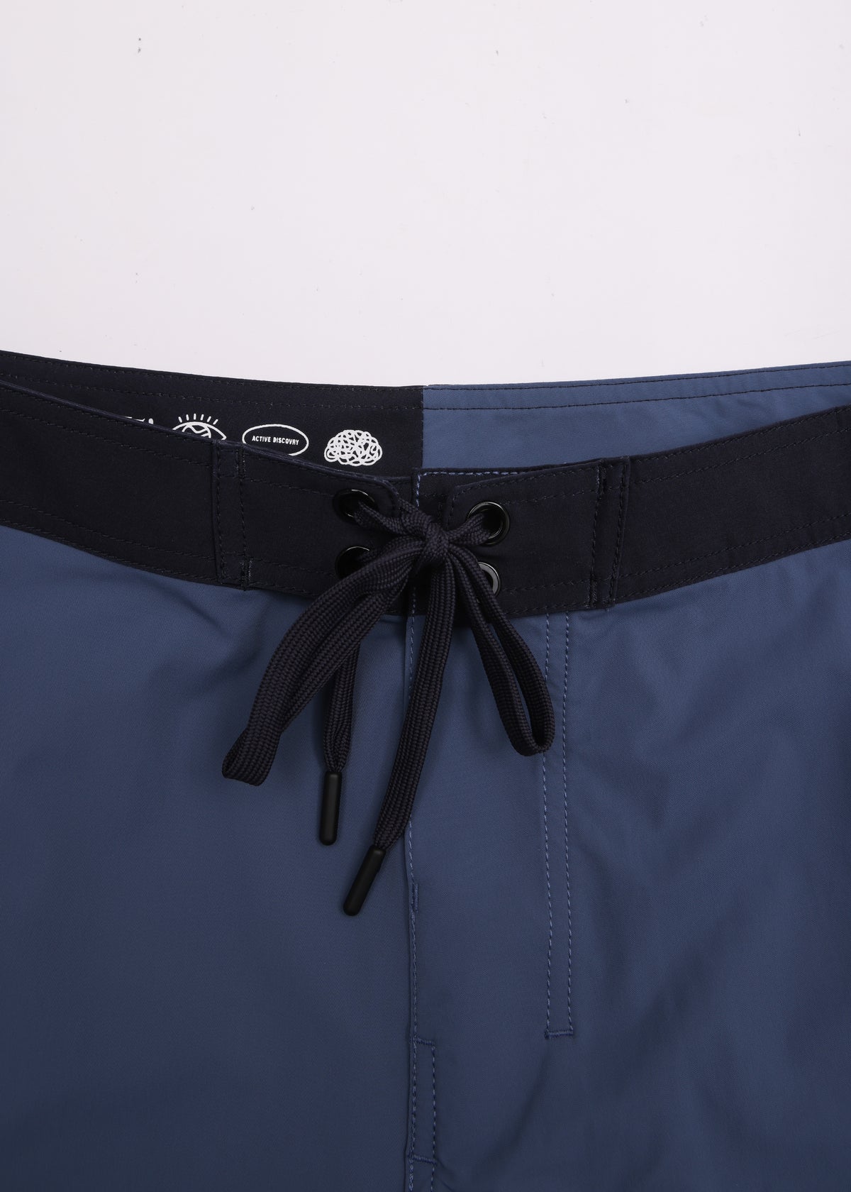DISCLOSURE 20" TRUNK : INDIGO