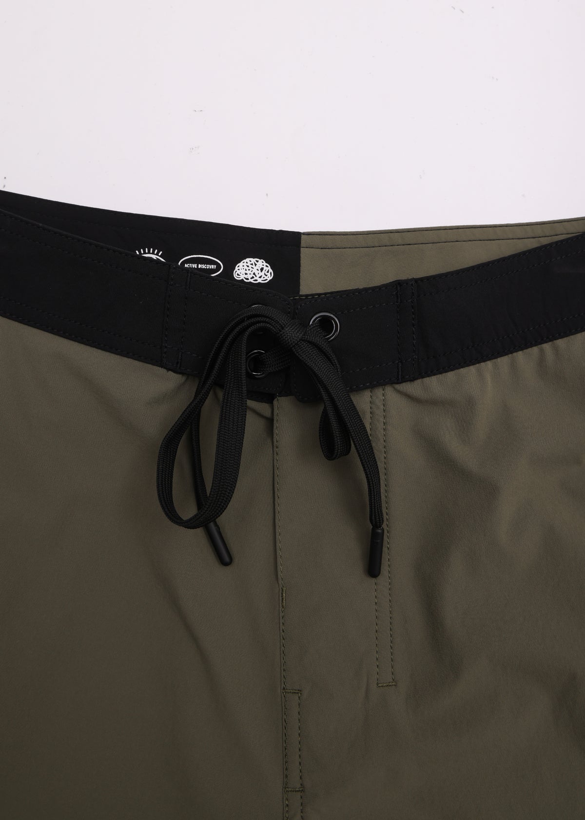 DISCLOSURE 20" TRUNK : SURPLUS