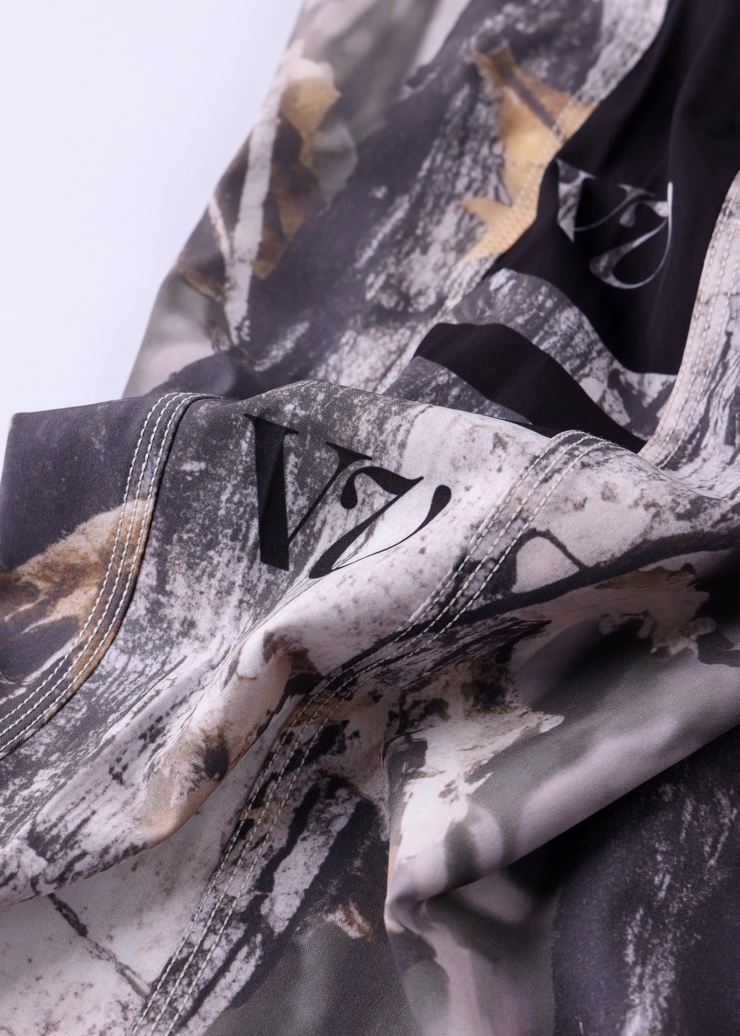 DISCLOSURE 20" TRUNK : TRAIL CAMO