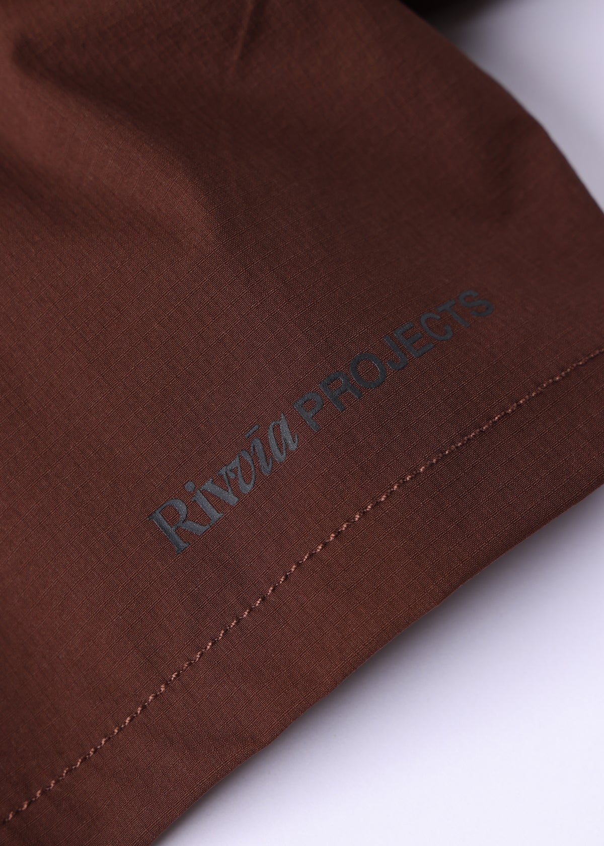 DAILY GRIND 20" SHORT : BROWN
