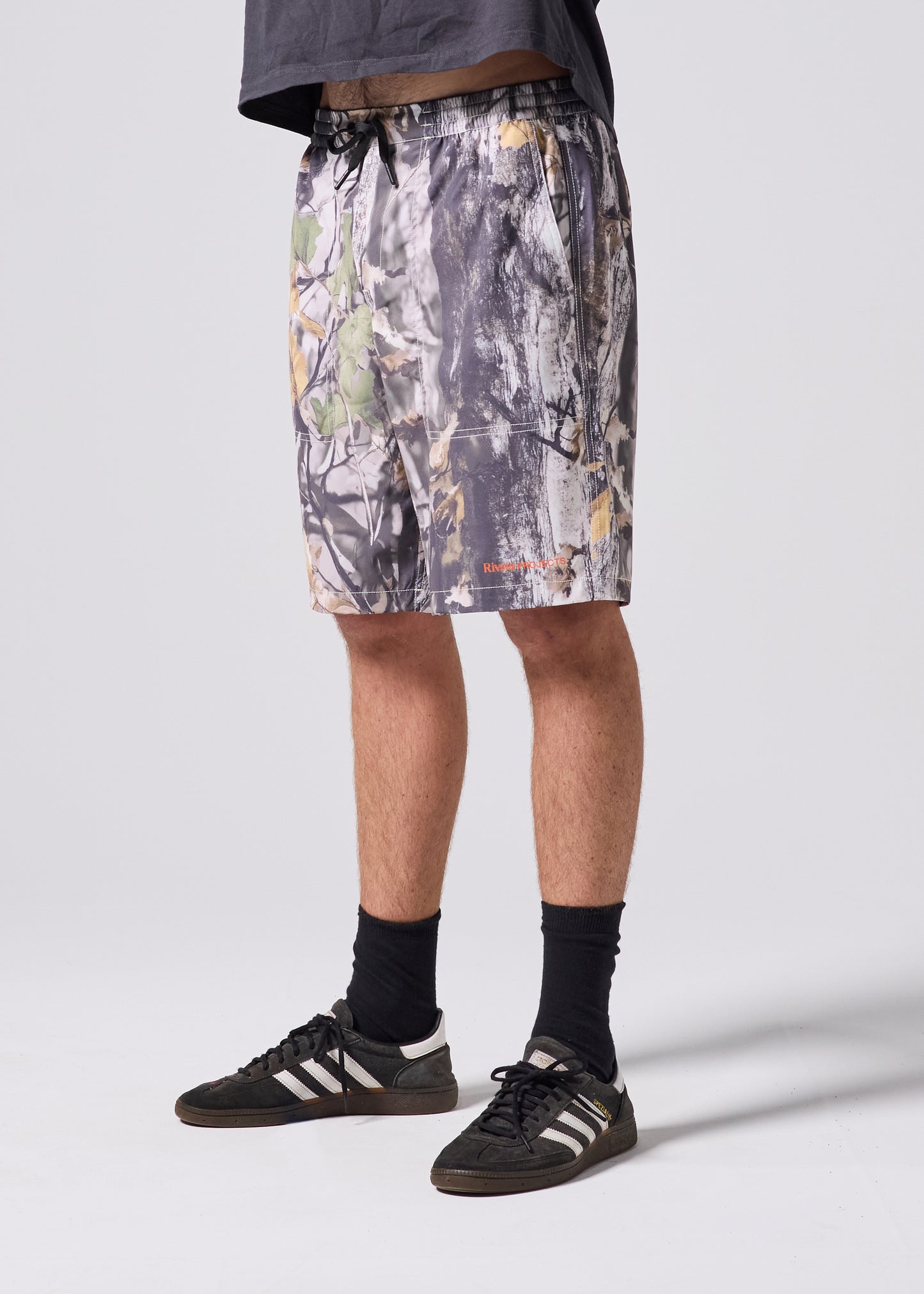 DAILY GRIND 20" SHORT : TRAIL CAMO
