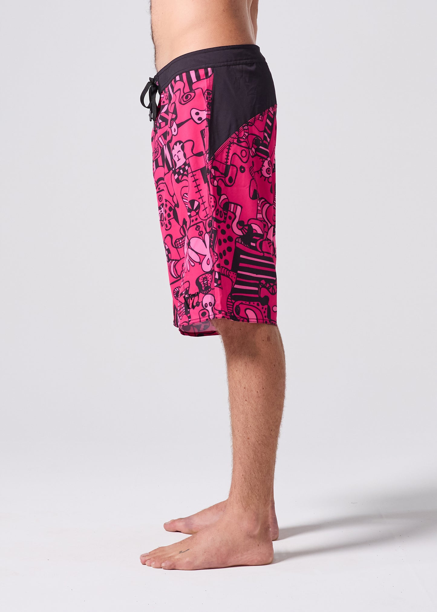 FREQUENCY 21" JW TRUNK : BLACK PINK