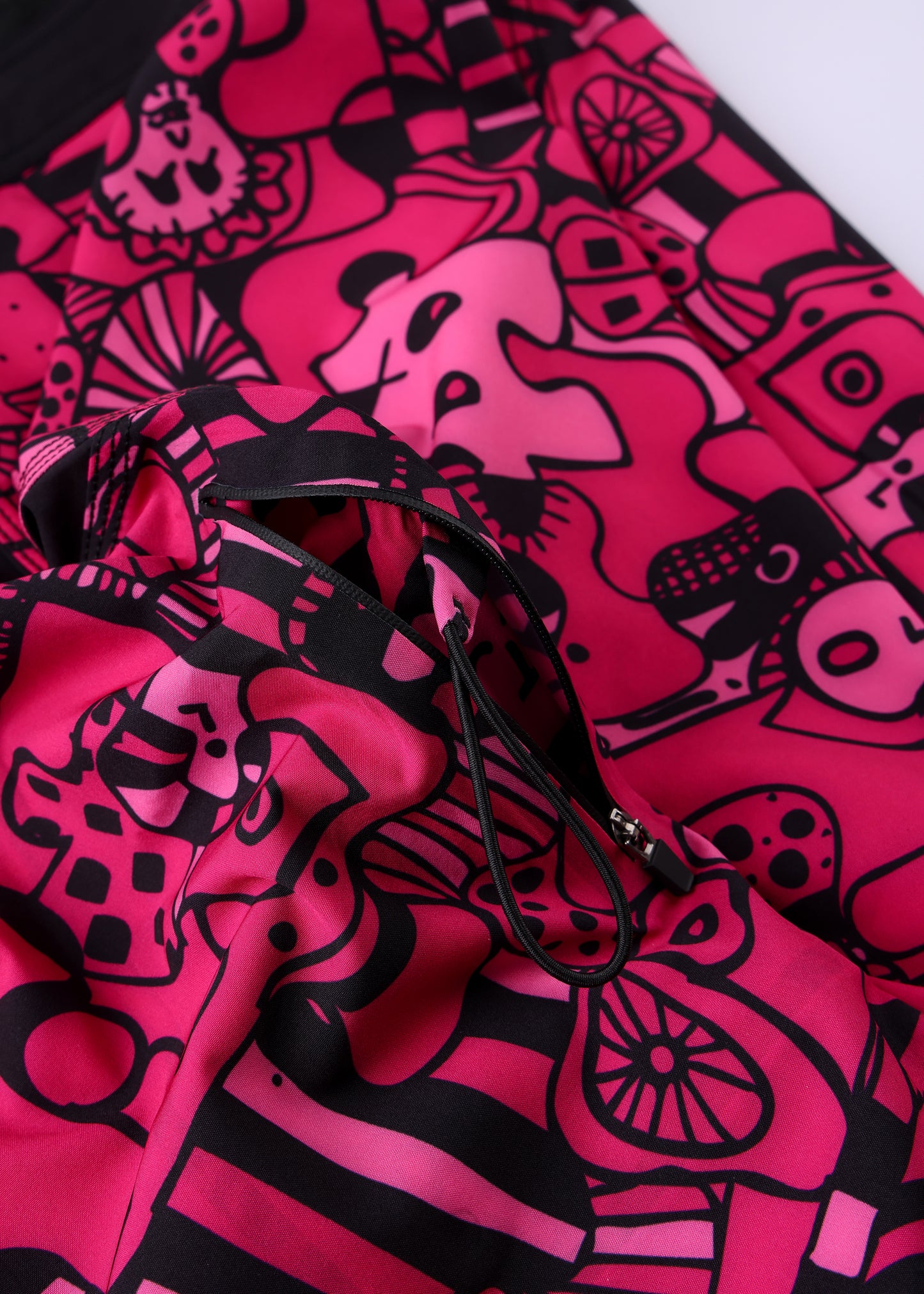 FREQUENCY 21" JW TRUNK : BLACK PINK