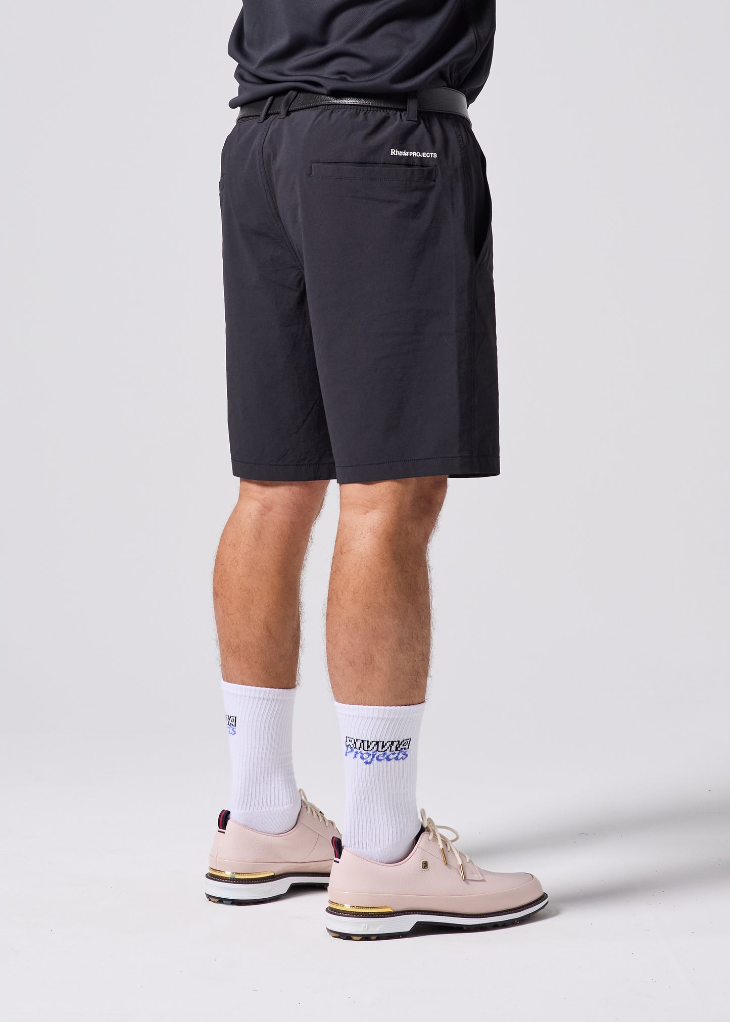 DAILY GOLF 19' SHORT : BLACK