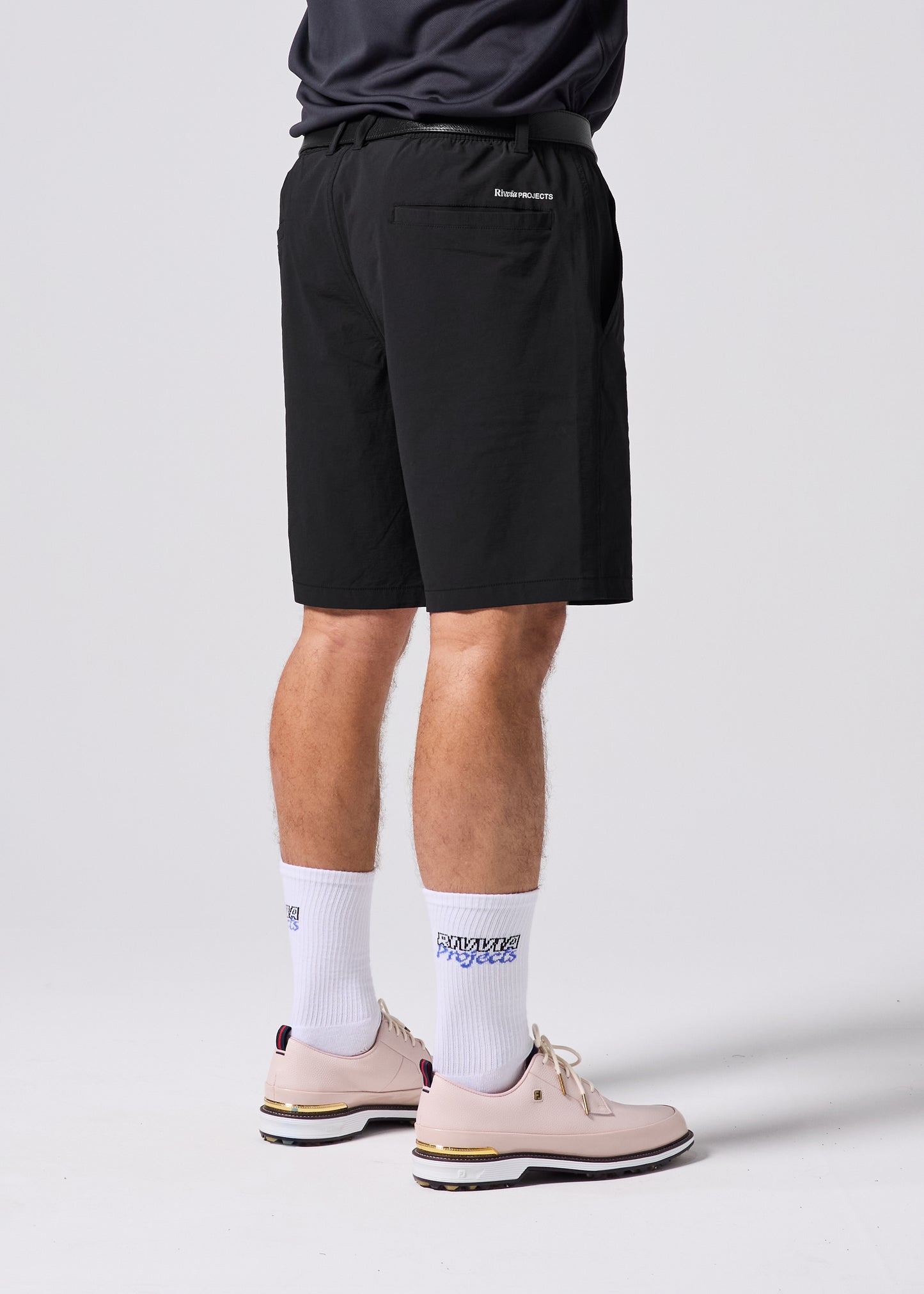 DAILY GOLF 19" SHORT : BLACK