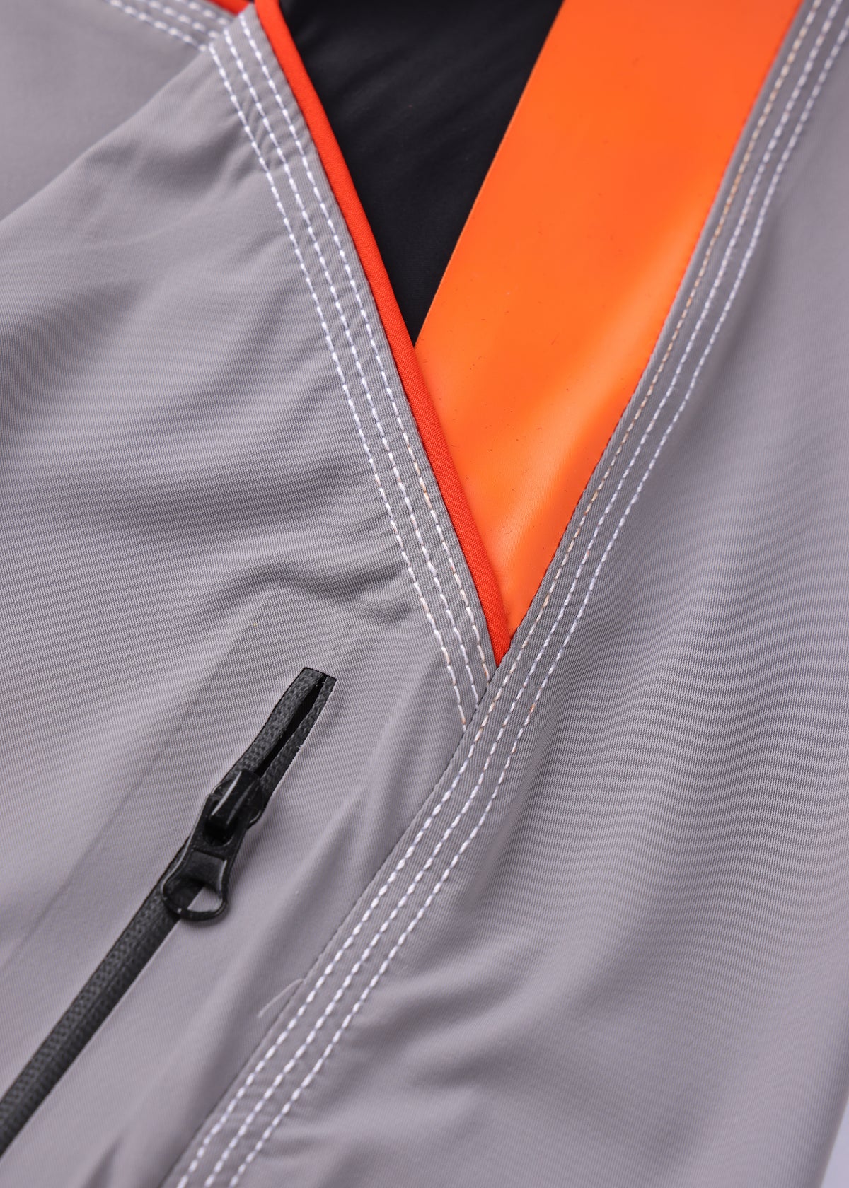 FREQUENCY 21" TRUNK : GREY ORANGE