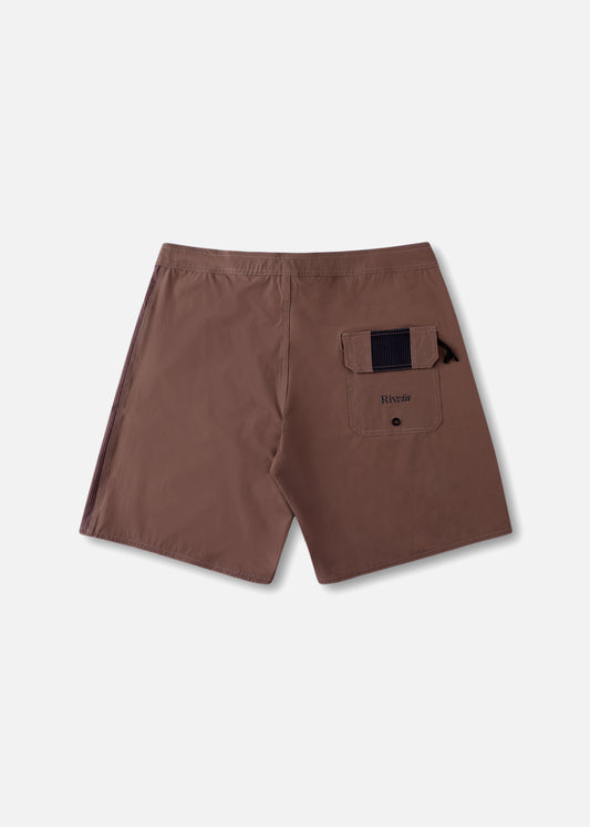 STEREO 19" GRILL TRUNK : BROWN