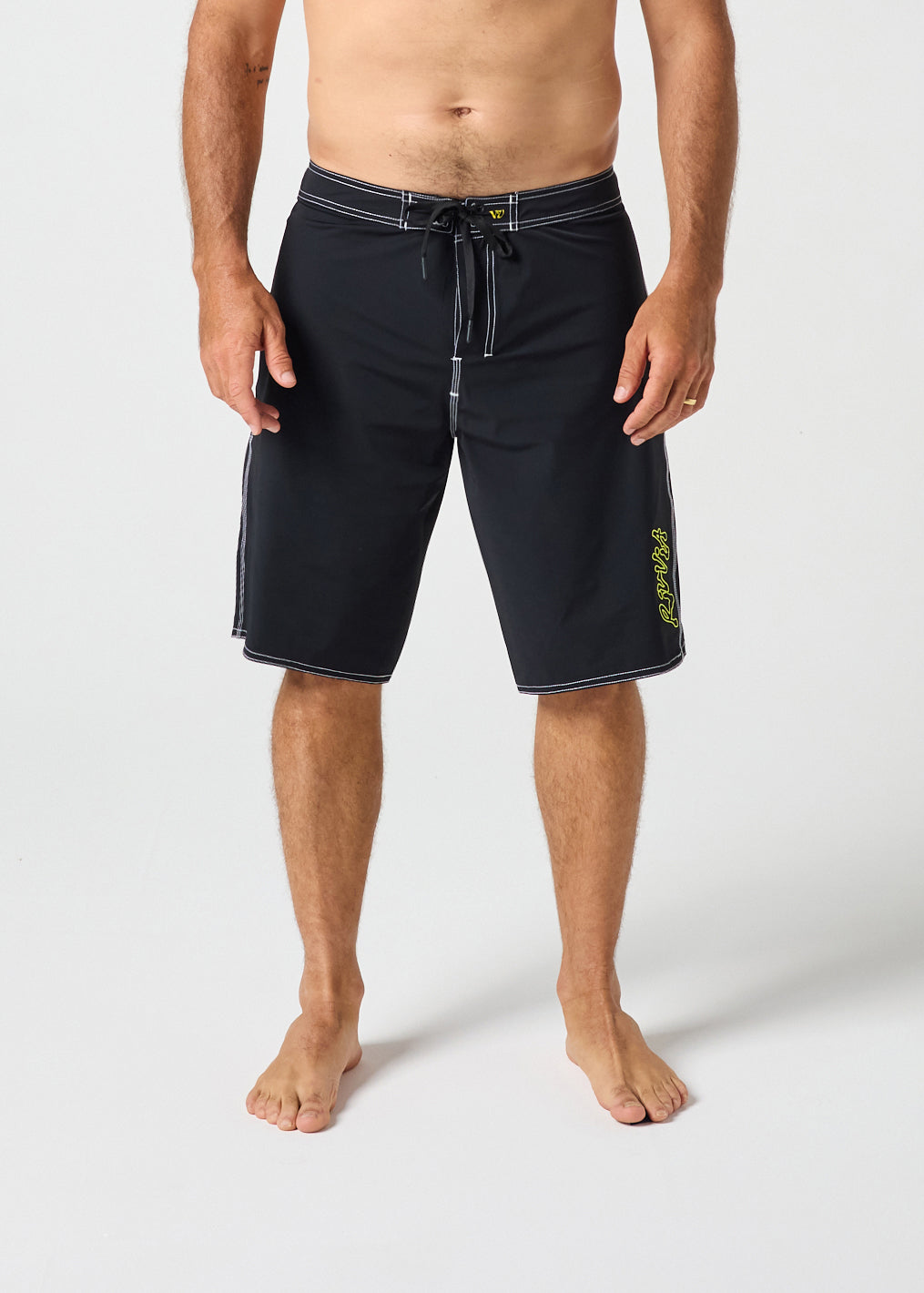 FREQUENCY 21" OVAL GRAF TRUNK : BLACK YELLOW