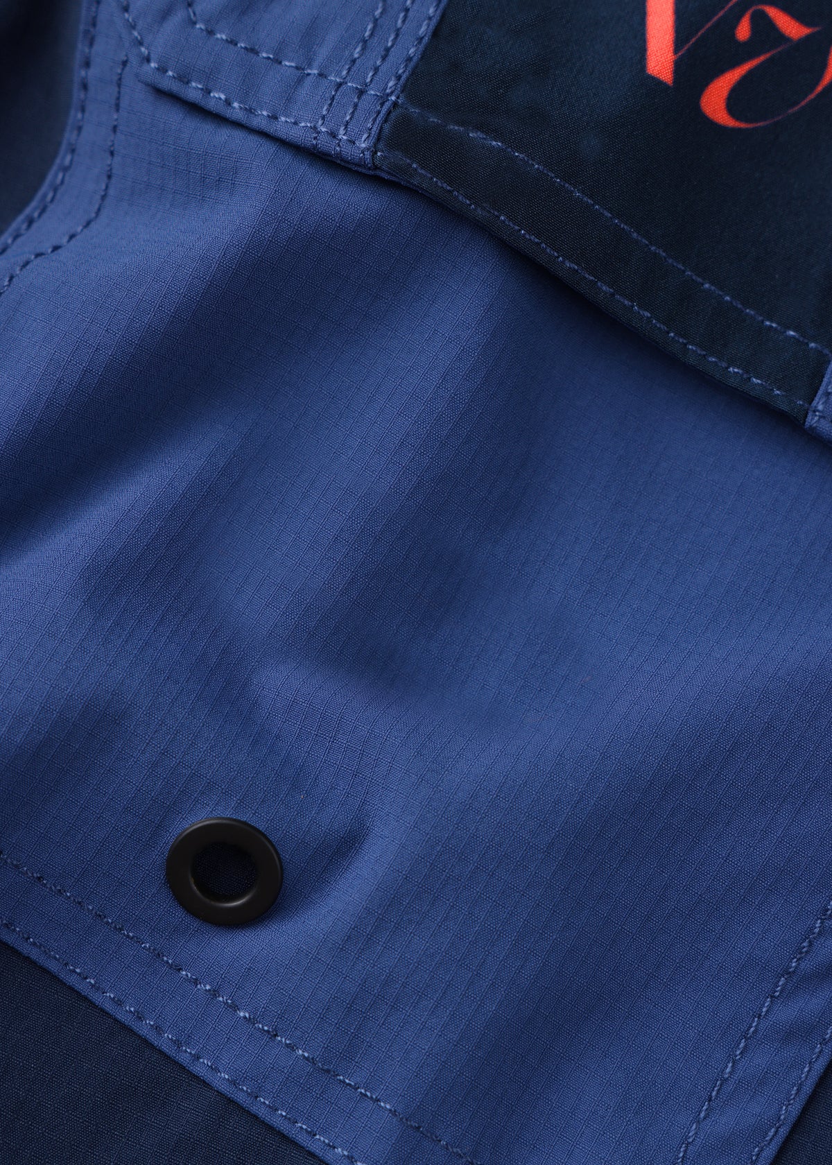 STEREO 19" ENVISION TRUNK : NAVY