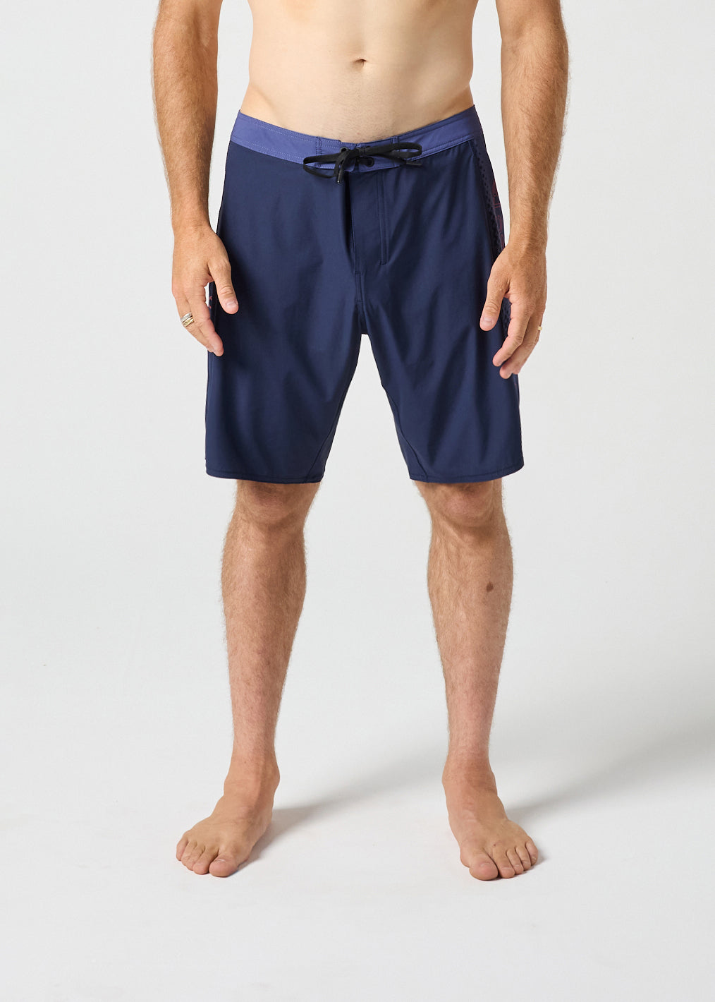 STEREO 19" ENVISION TRUNK : NAVY