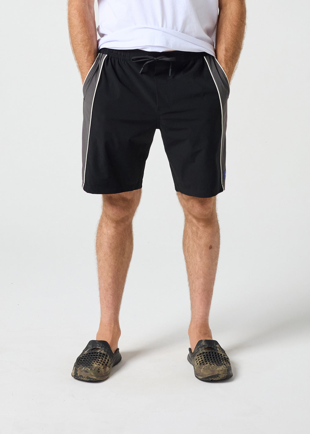 DAILY RIDE 19" SHORT : BLACK CHARCOAL