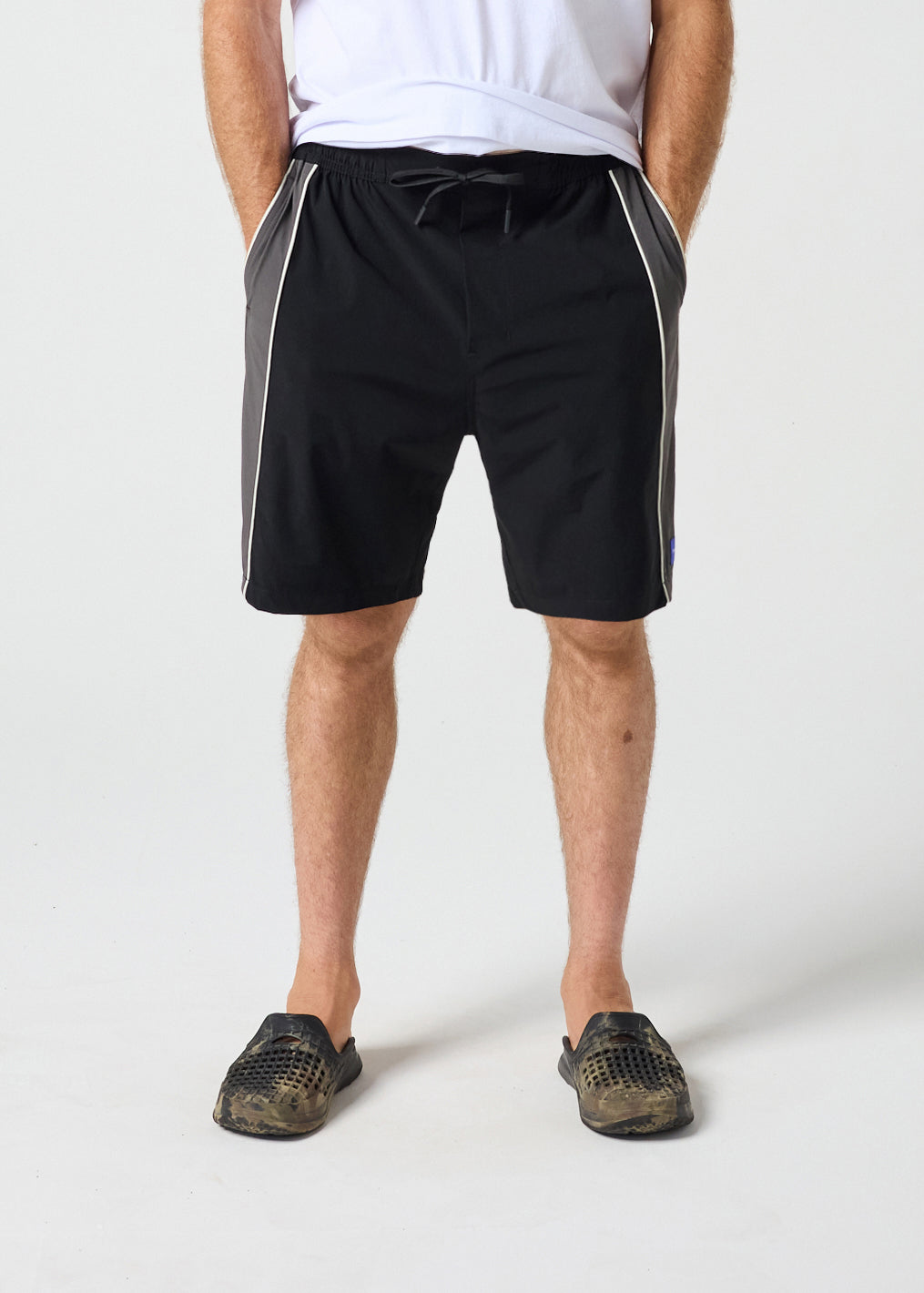 DAILY RIDE 19" SHORT : BLACK CHARCOAL