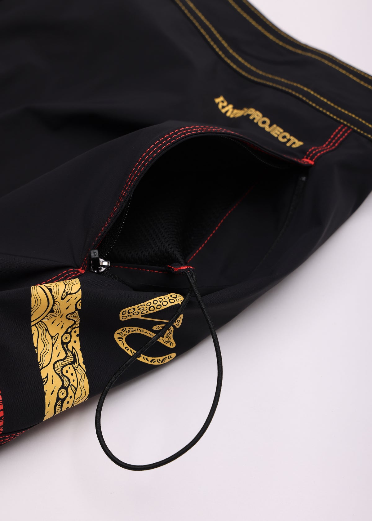 DISCLOSURE WARRIMAY 20" TRUNK : BLACK