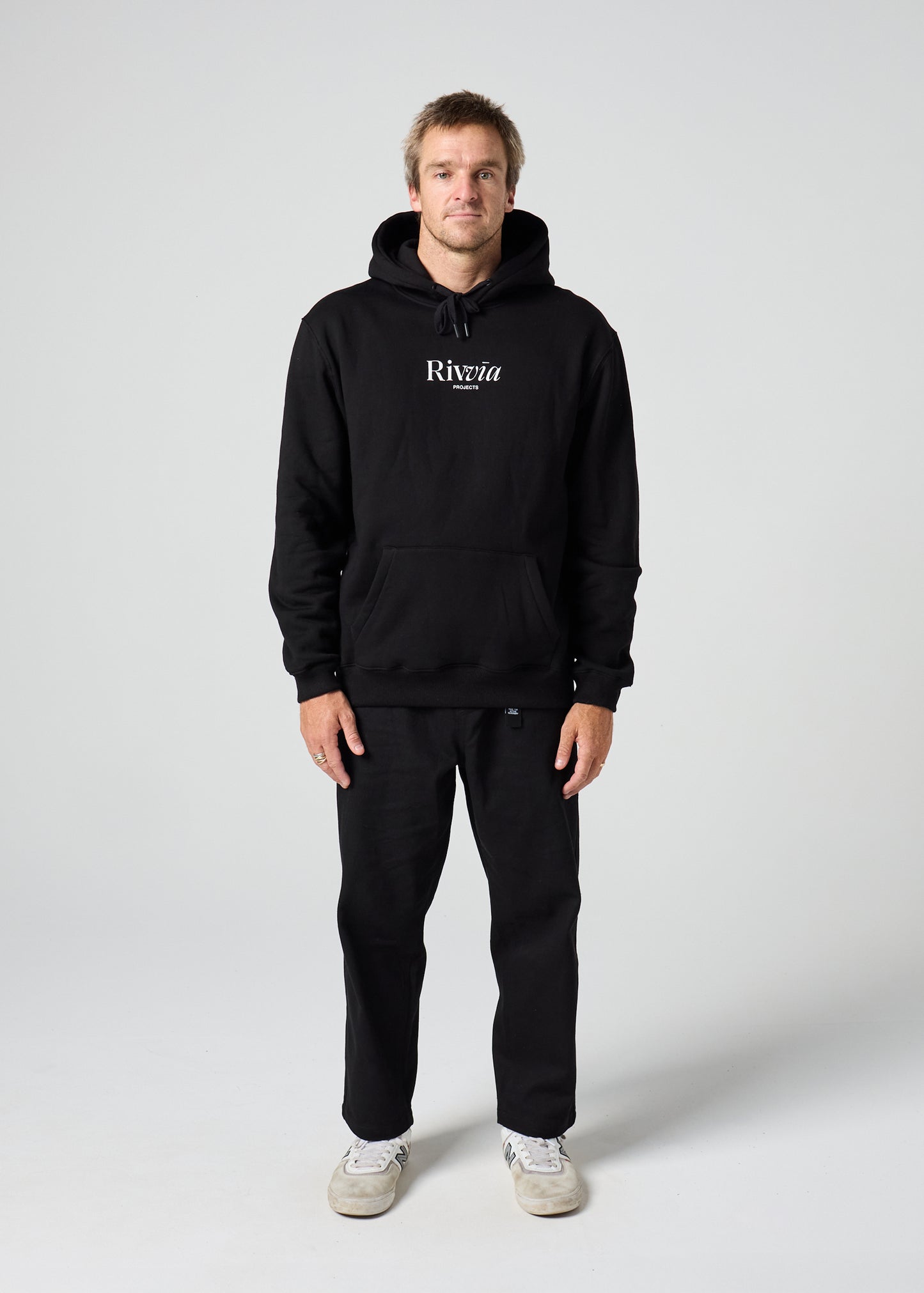 DAILY HOOD : BLACK