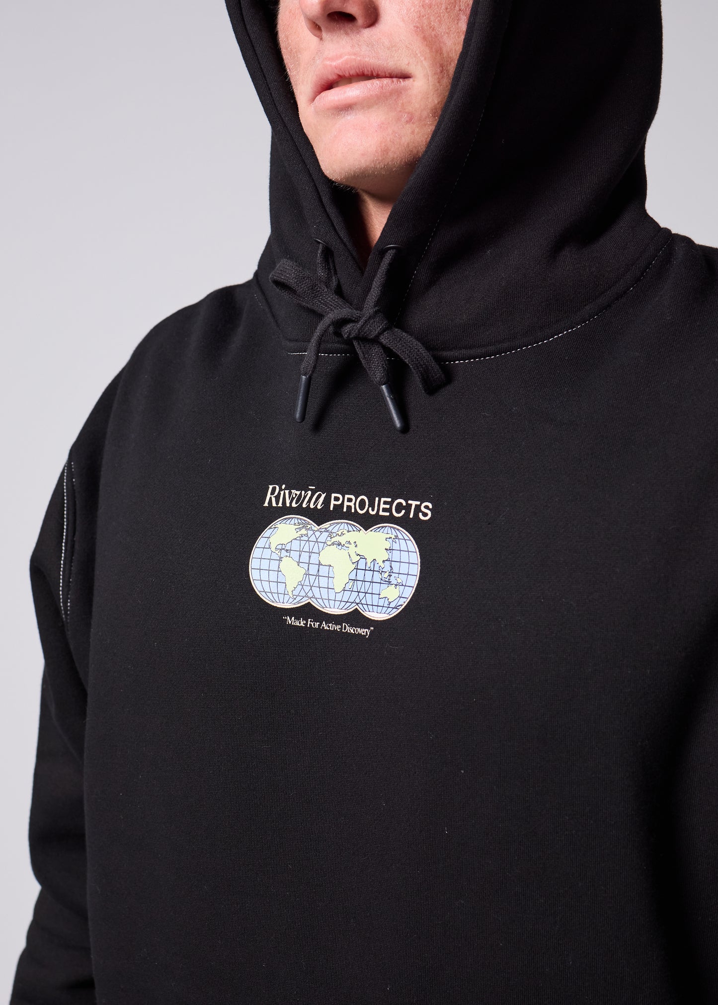 WORLD CONNECTION HOOD : BLACK