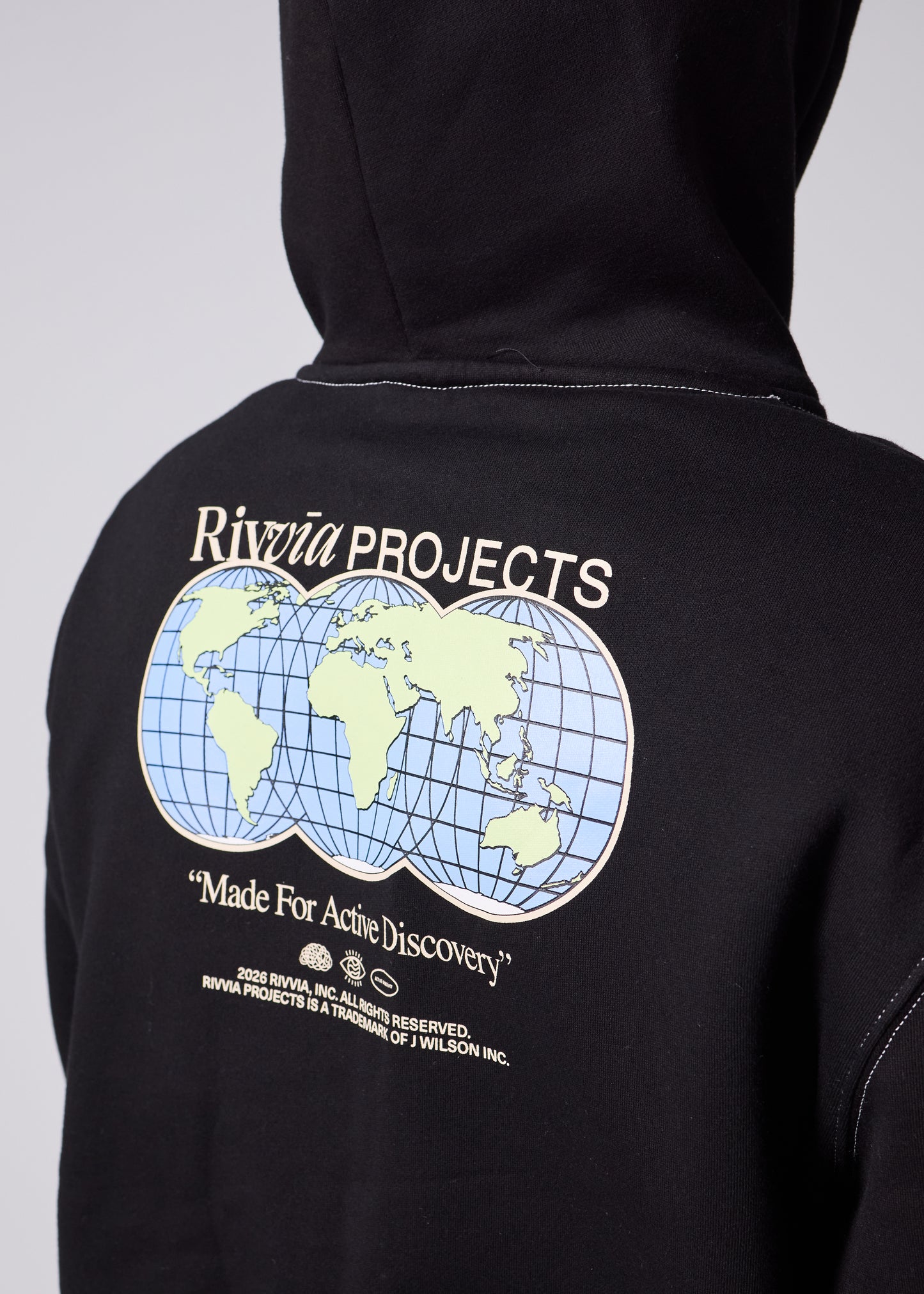 WORLD CONNECTION HOOD : BLACK