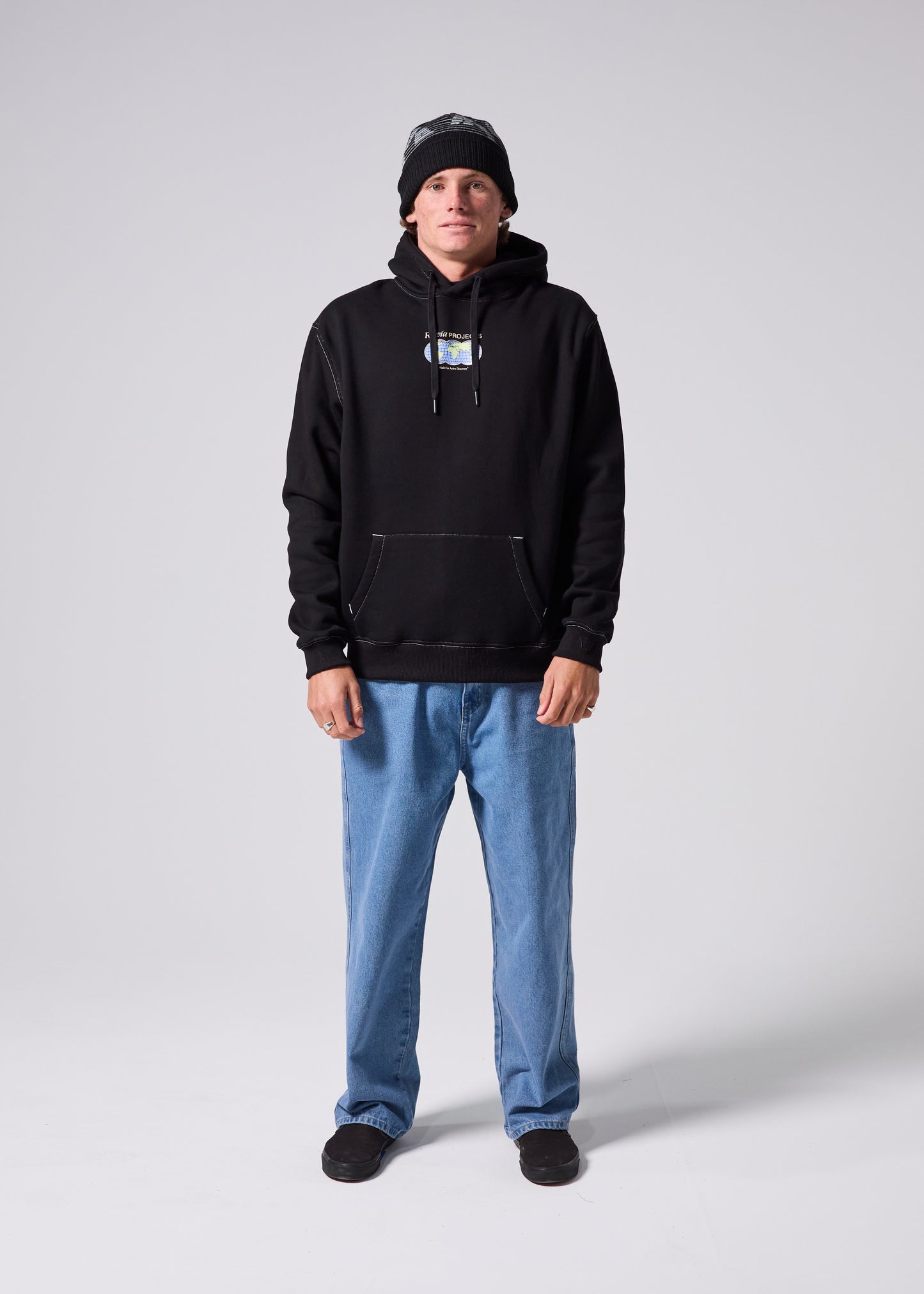 WORLD CONNECTION HOOD : BLACK