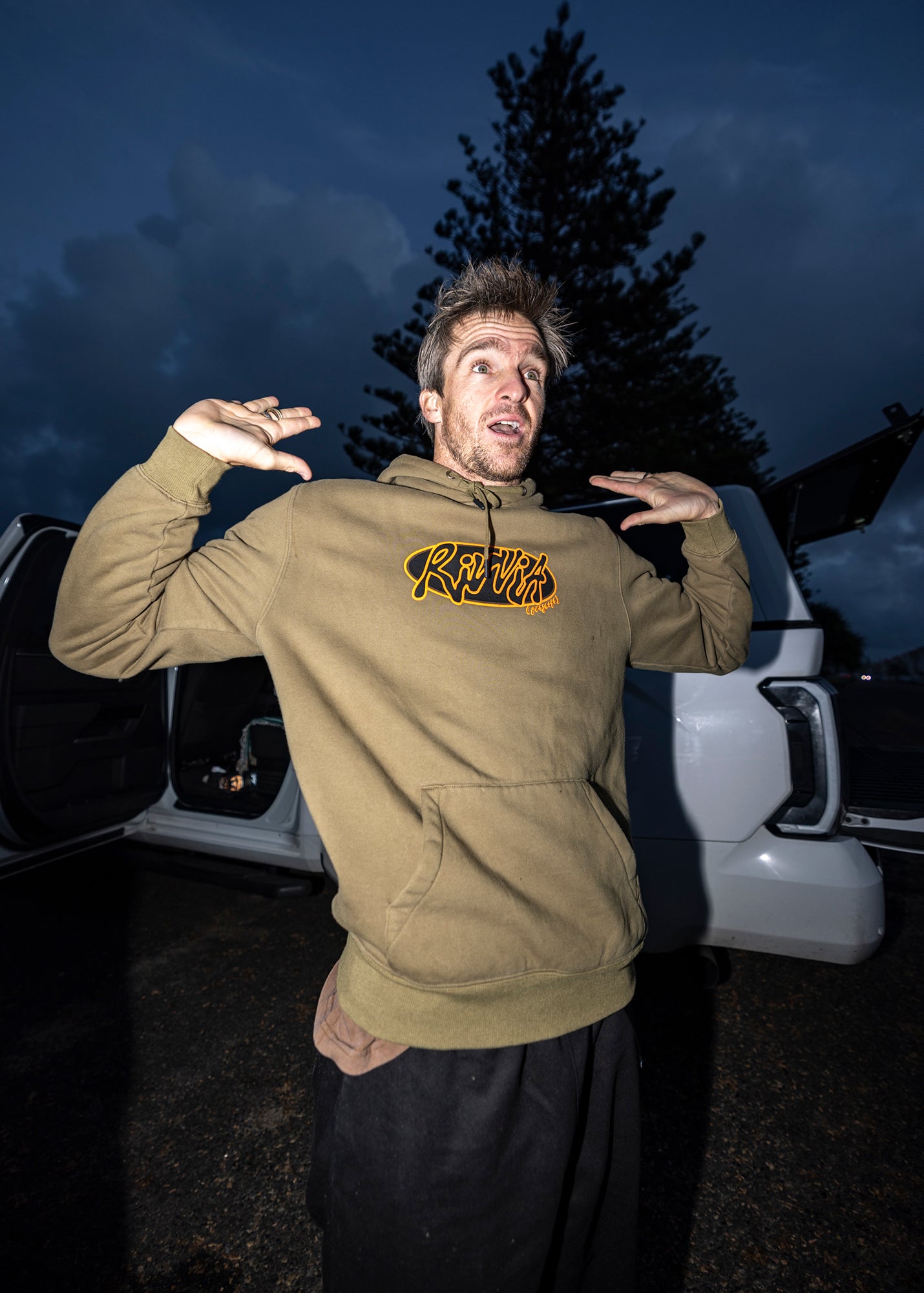 OVAL GRAF HOOD : ARMY