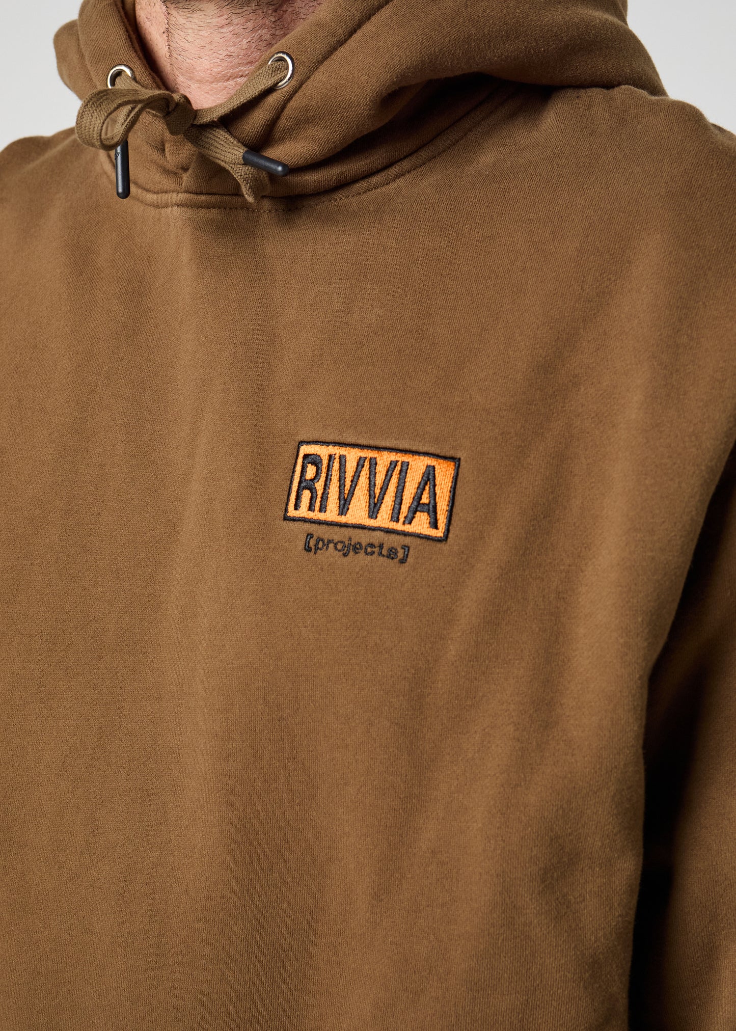BOX LOGO HOOD : BROWN