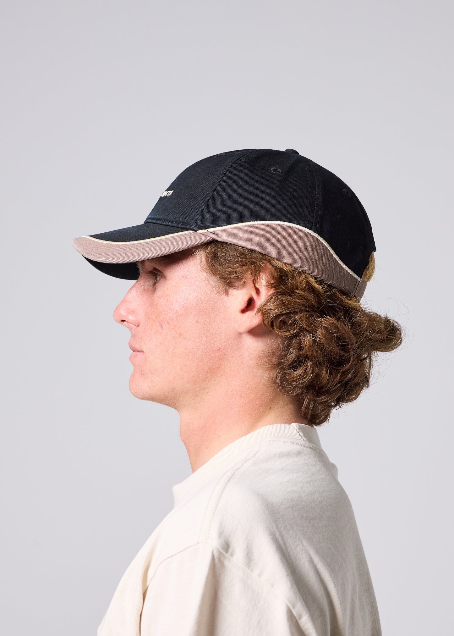 PASSAGE CAP : BLACK BROWN