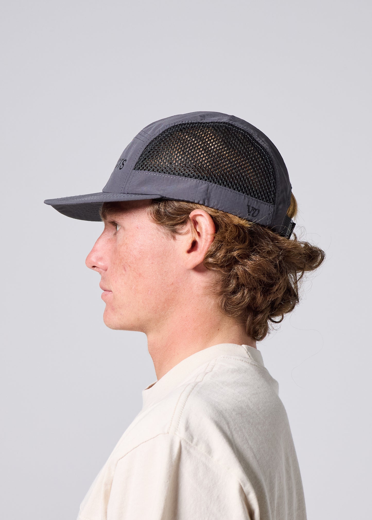 VV RUNNING CAP : GREY BLACK