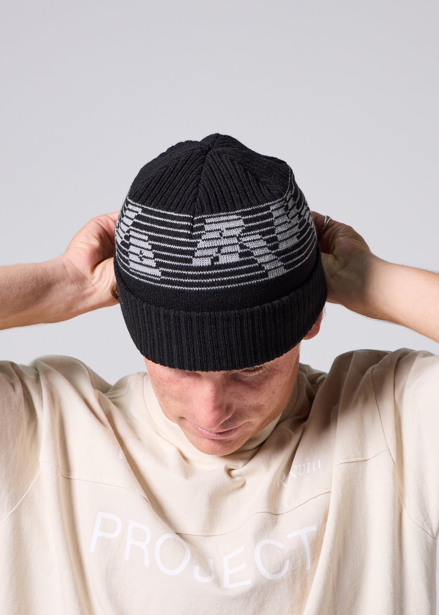 GRILL BEANIE : BLACK