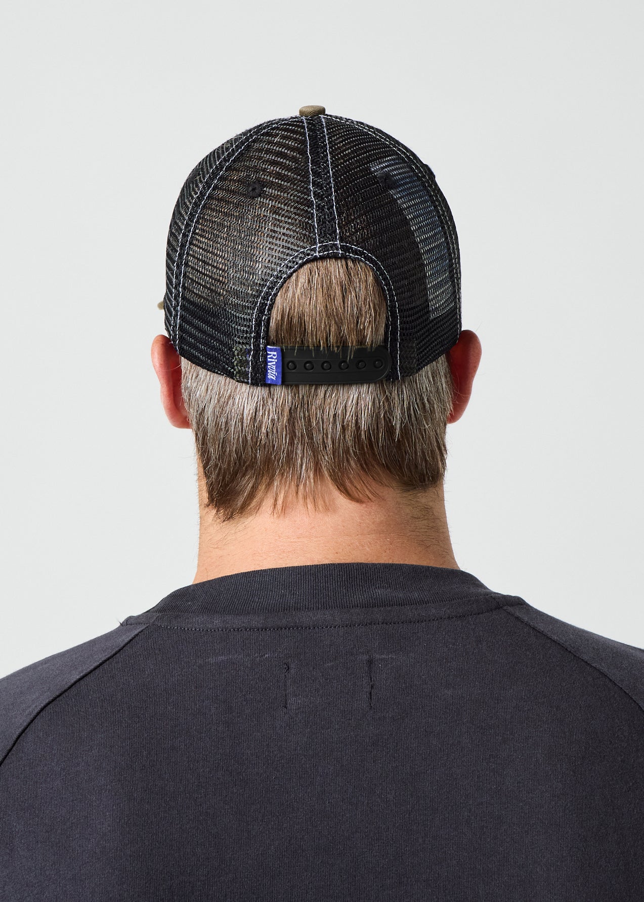 PACK TRUCKER CAP : ARMY BLACK