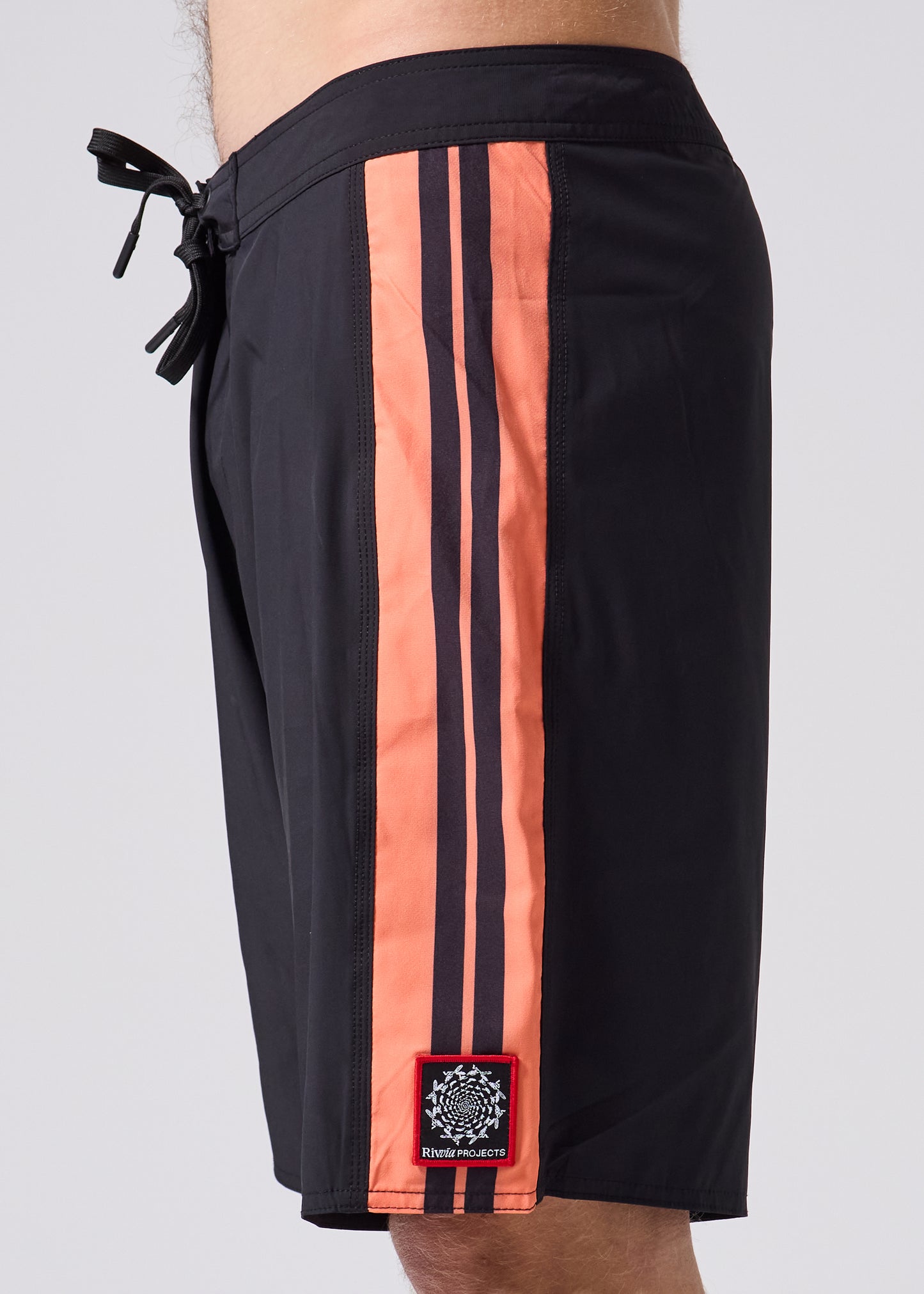 STEREO 19" DIMENSION TRUNK : BLACK ORANGE