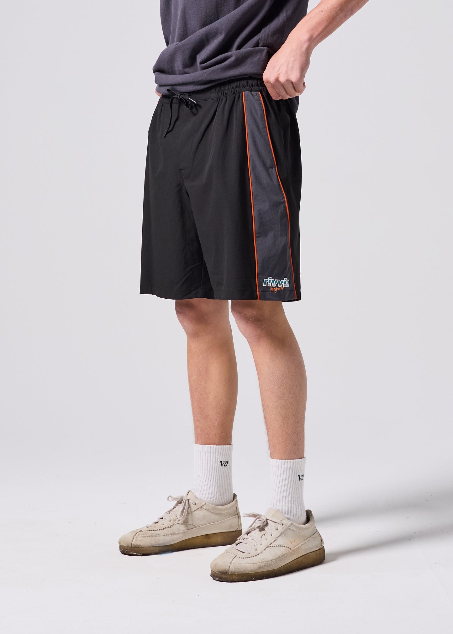 DAILY RIDE NETWORK PANEL SHORT : BLACK GREY