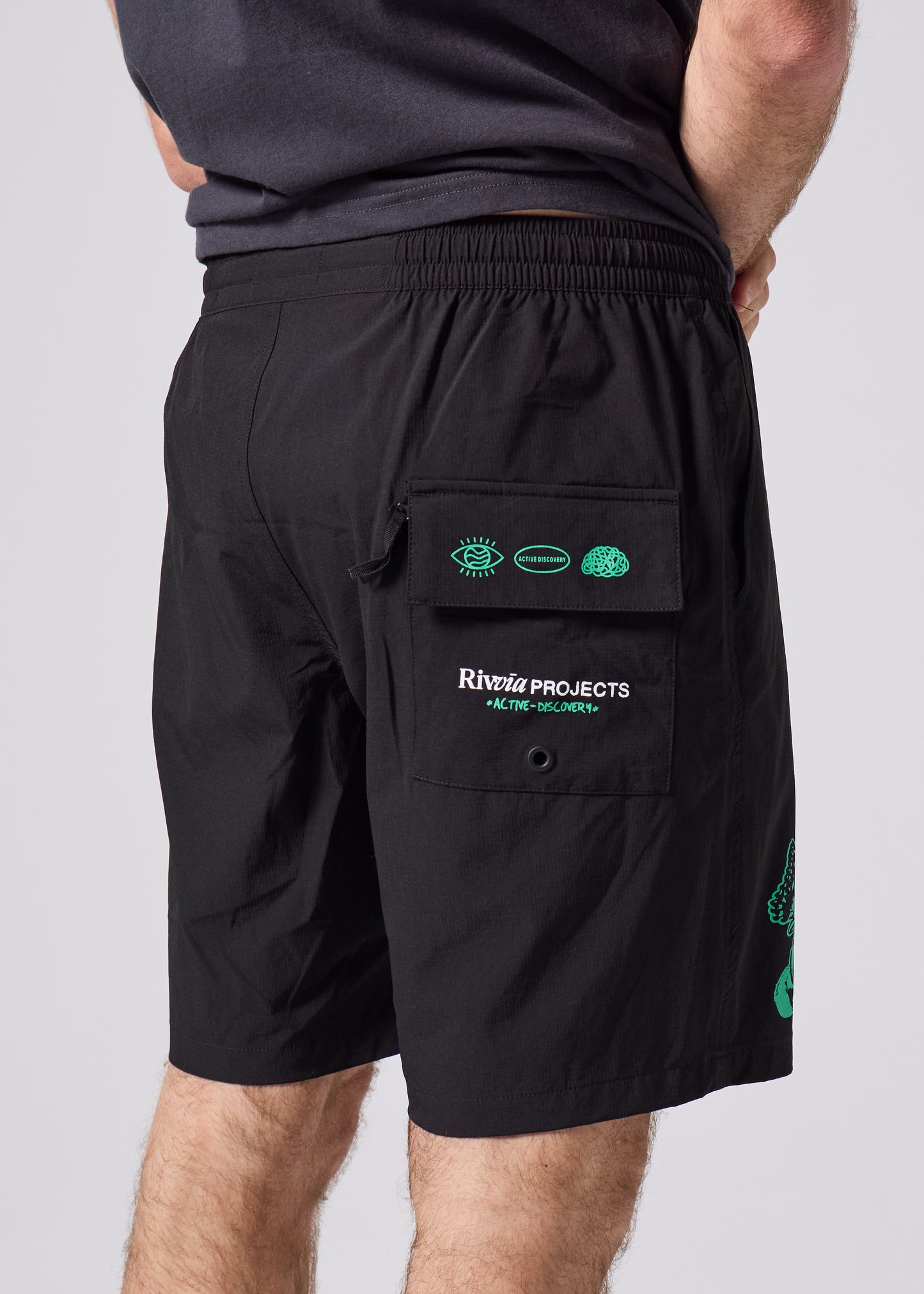 DAILY RIDE NUTURE SHORT : BLACK