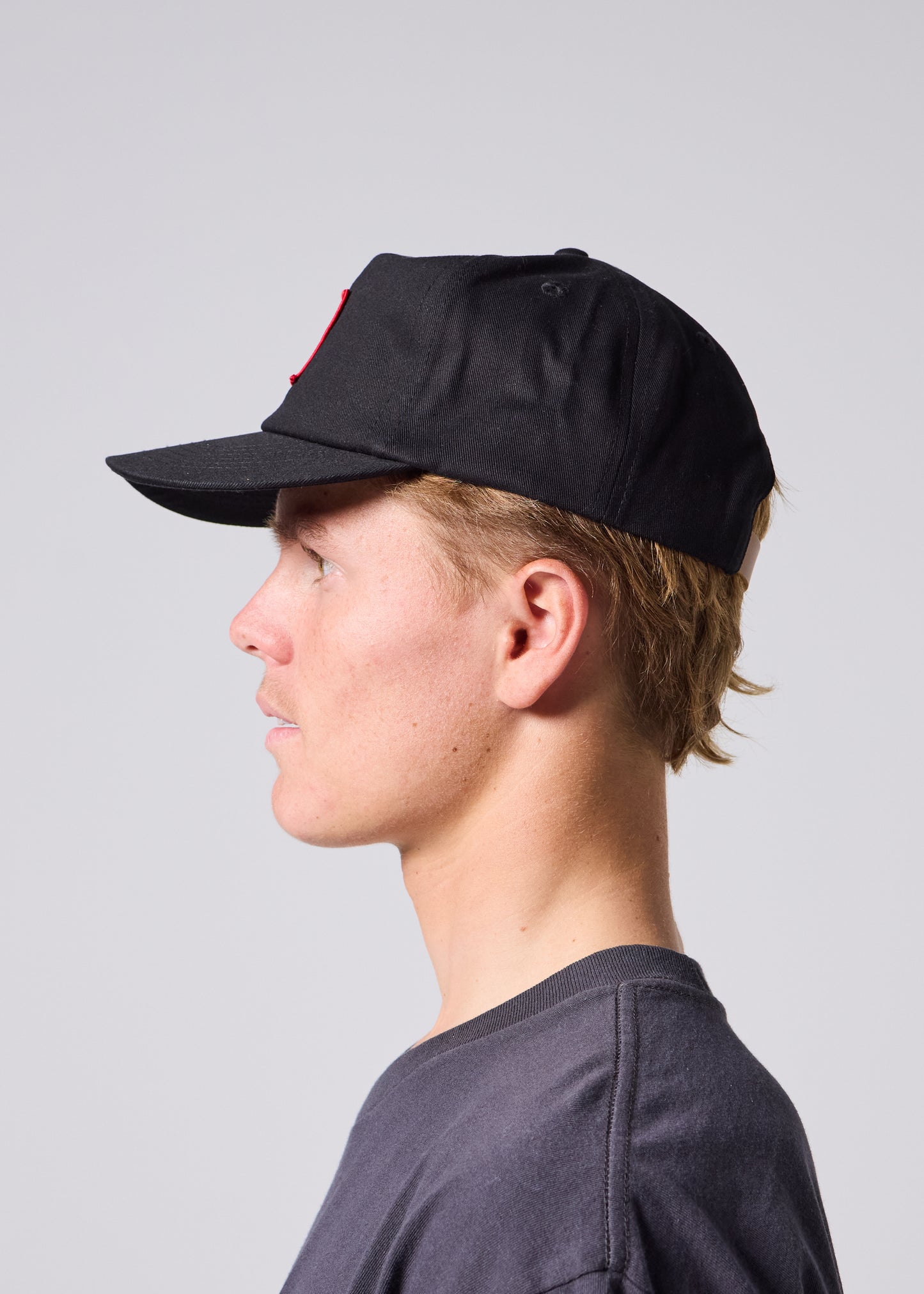 DIMENSION CAP : PIGMENT BLACK