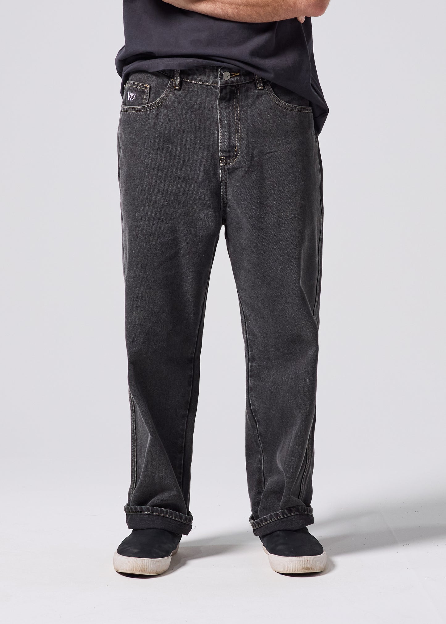 VV DENIM PANT : WORN BLACK